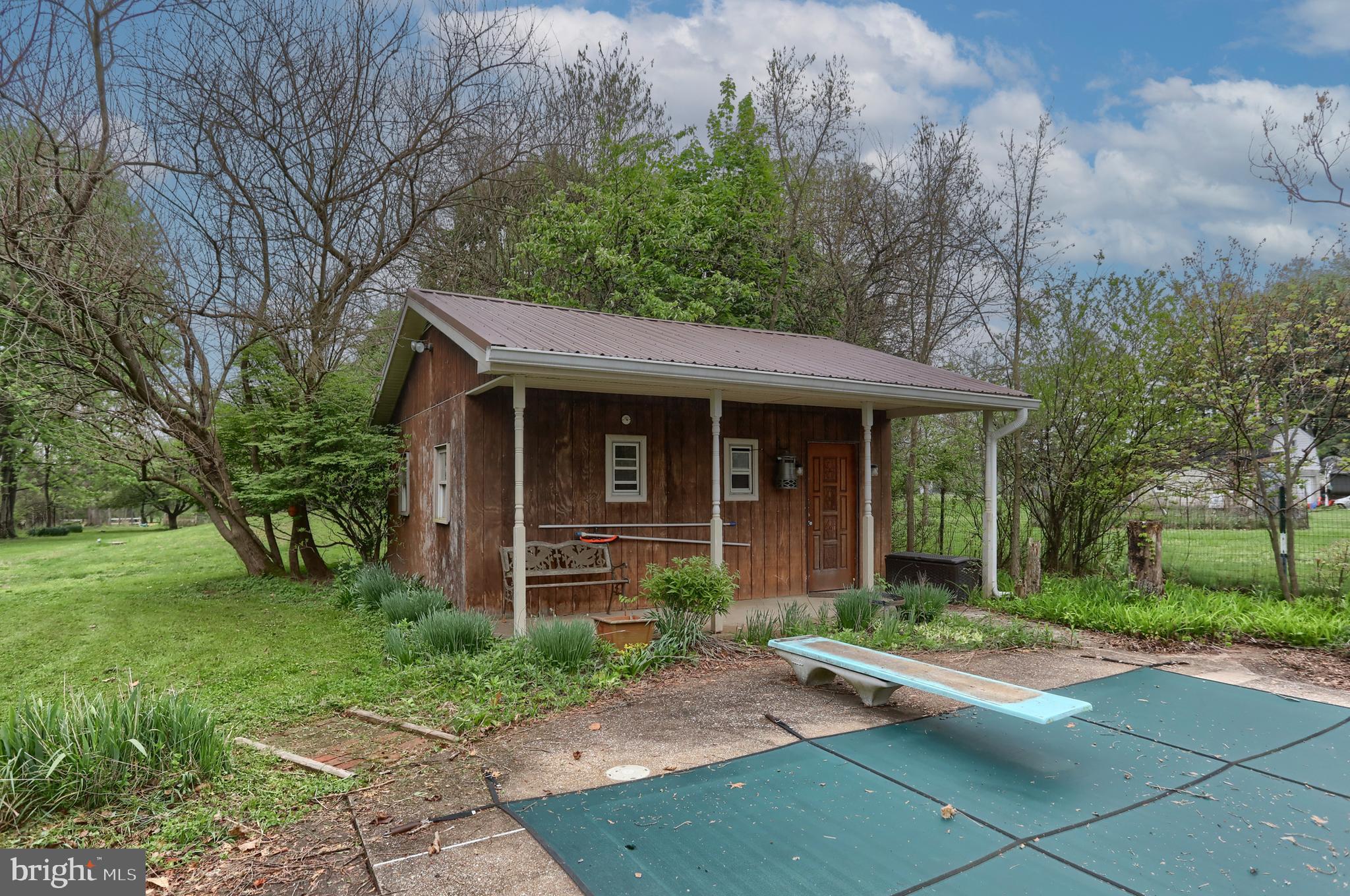 UPPER ALLEN TWP - Residential