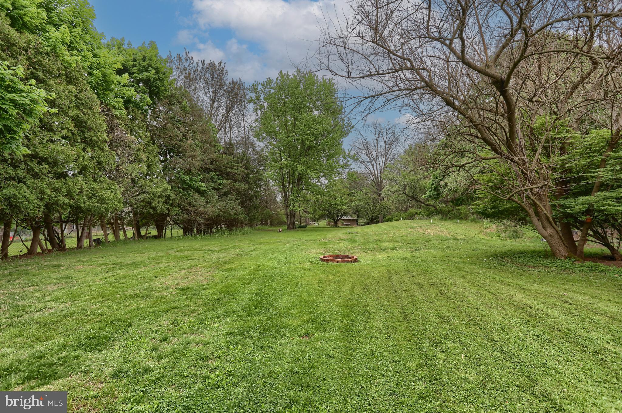 UPPER ALLEN TWP - Residential