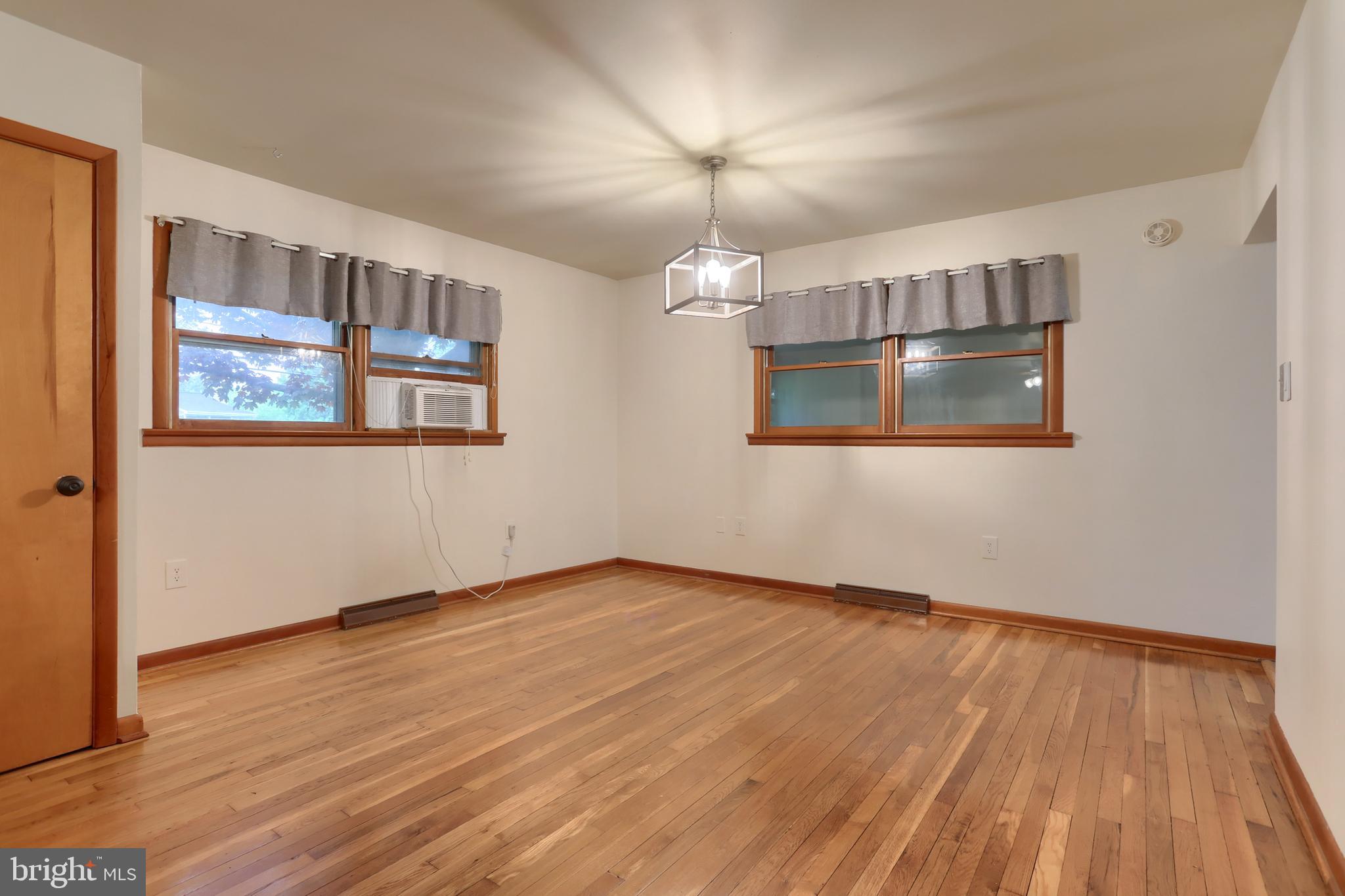 UPPER ALLEN TWP - Residential