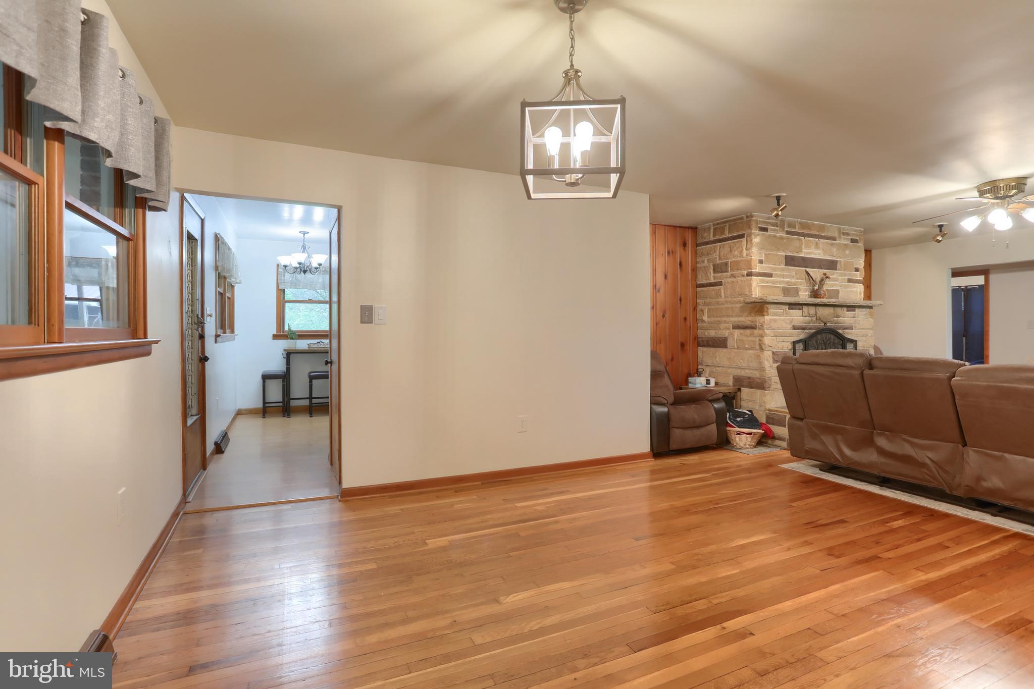 UPPER ALLEN TWP - Residential