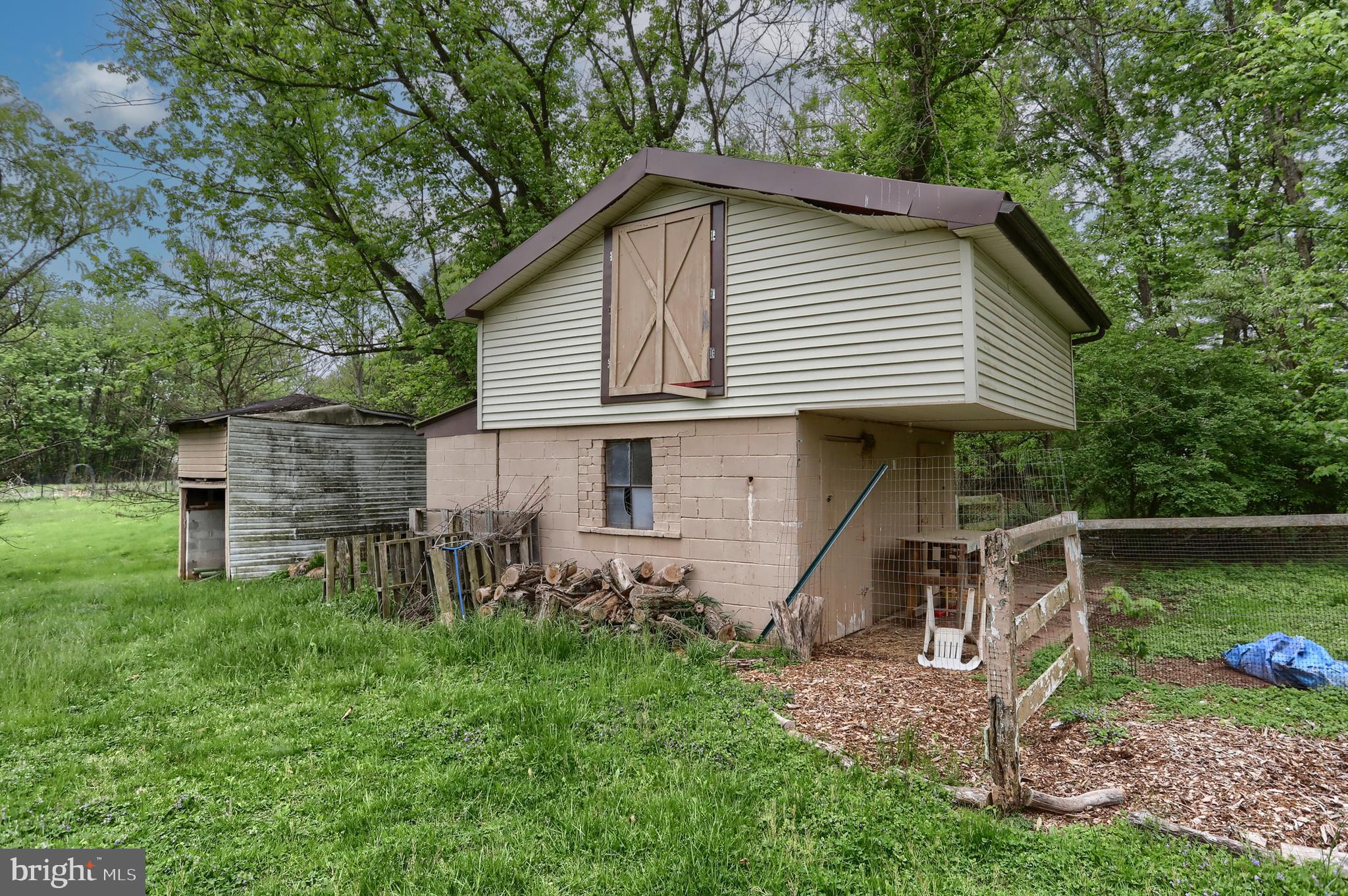 UPPER ALLEN TWP - Residential
