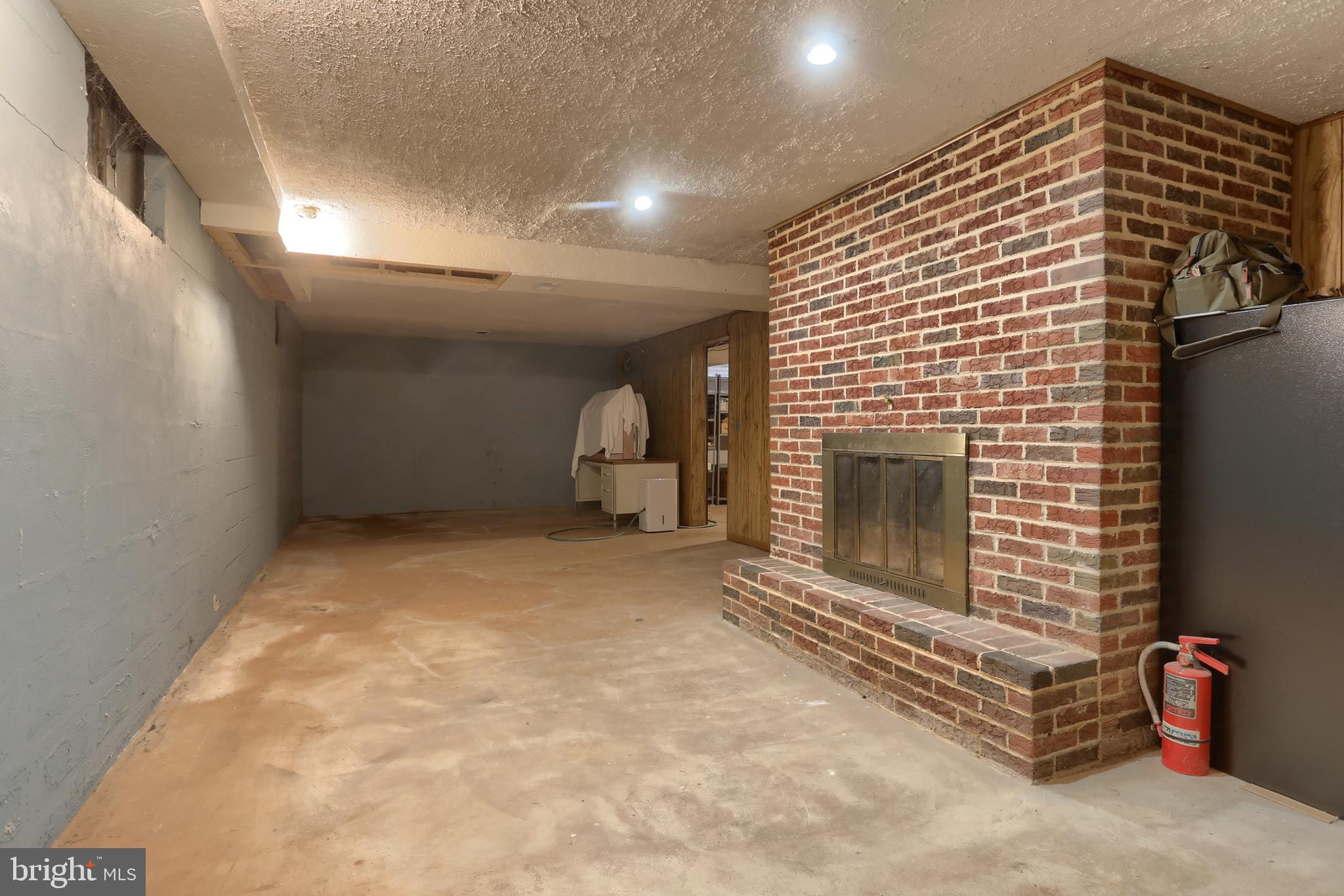 UPPER ALLEN TWP - Residential