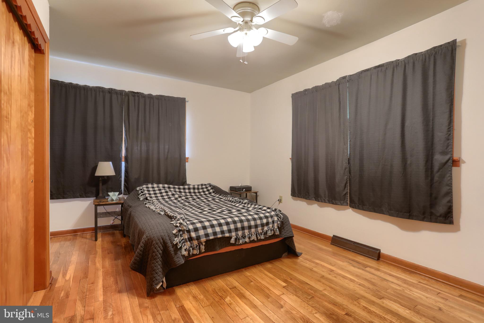 UPPER ALLEN TWP - Residential