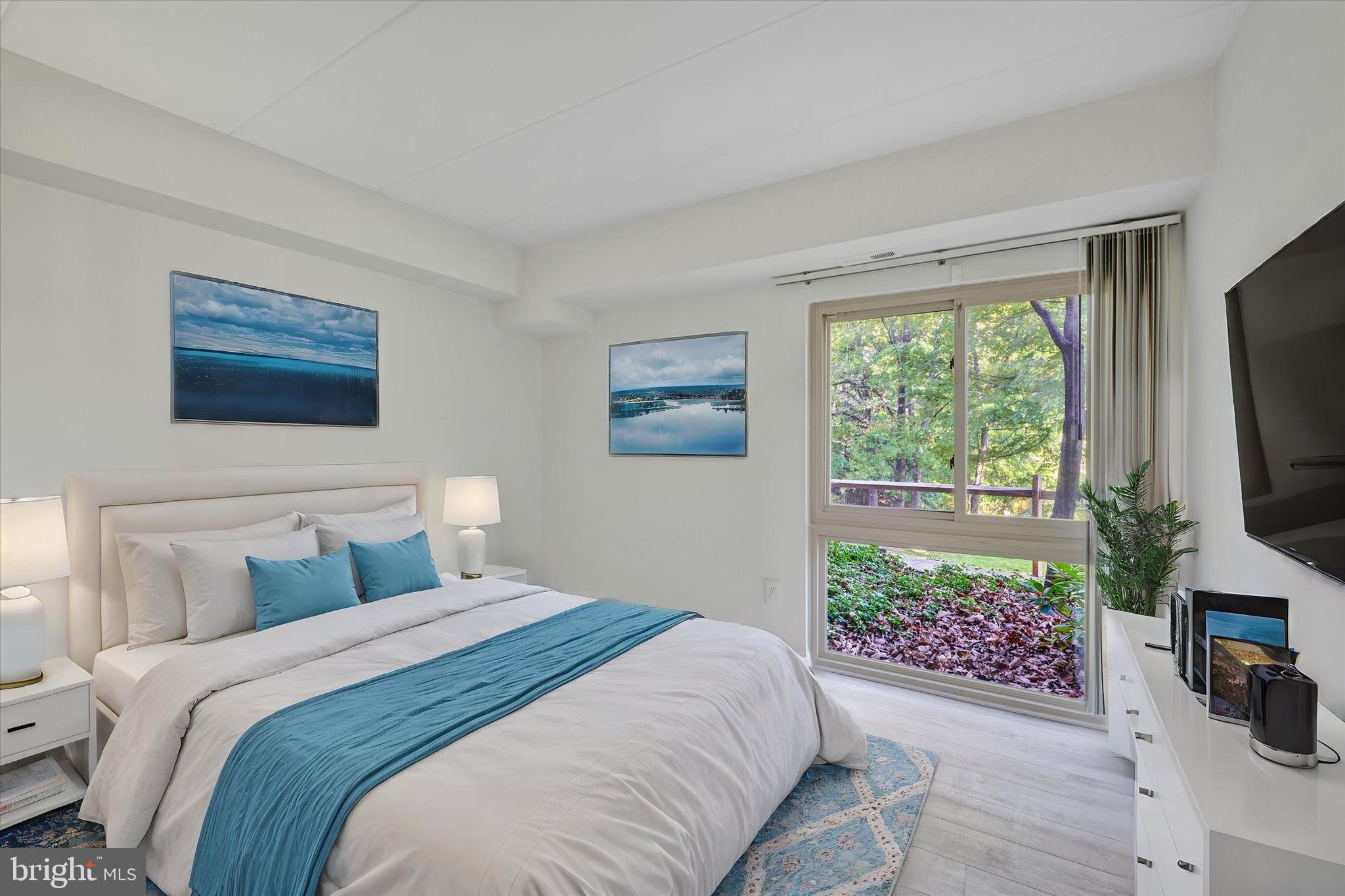 VILLAGE OF WILDE LAKE - Residential