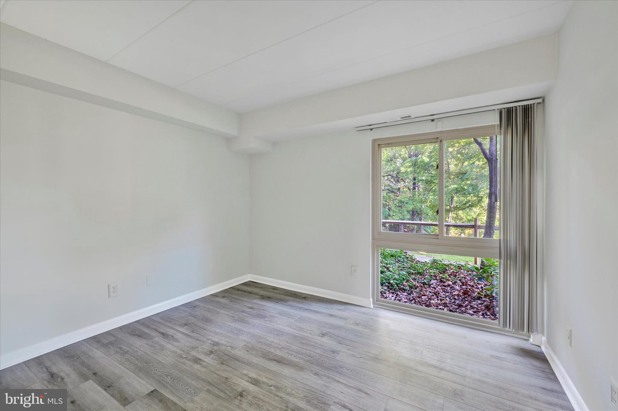 VILLAGE OF WILDE LAKE - Residential