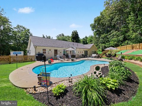 Tiny photo for 7462 Keith Road, WARRENTON, VA 20186 (MLS # VAFQ2022148)