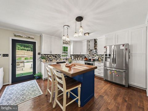 Tiny photo for 7462 Keith Road, WARRENTON, VA 20186 (MLS # VAFQ2022148)