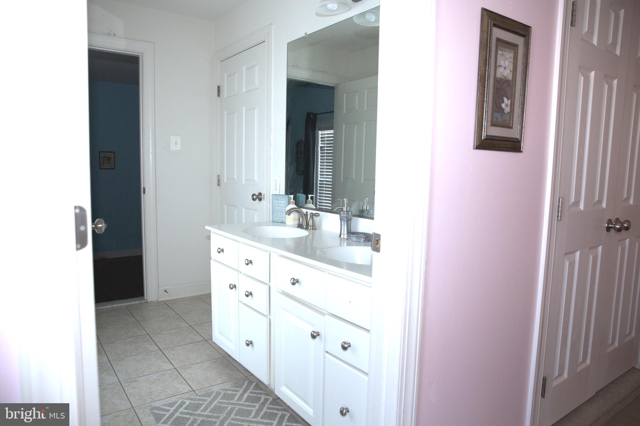 PARKSIDE ESTATES - Residential