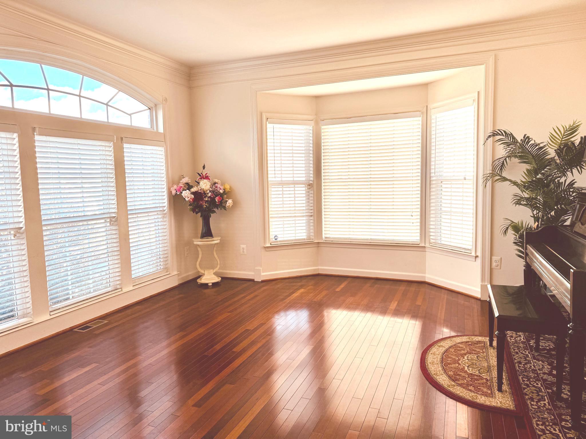 PARKSIDE ESTATES - Residential