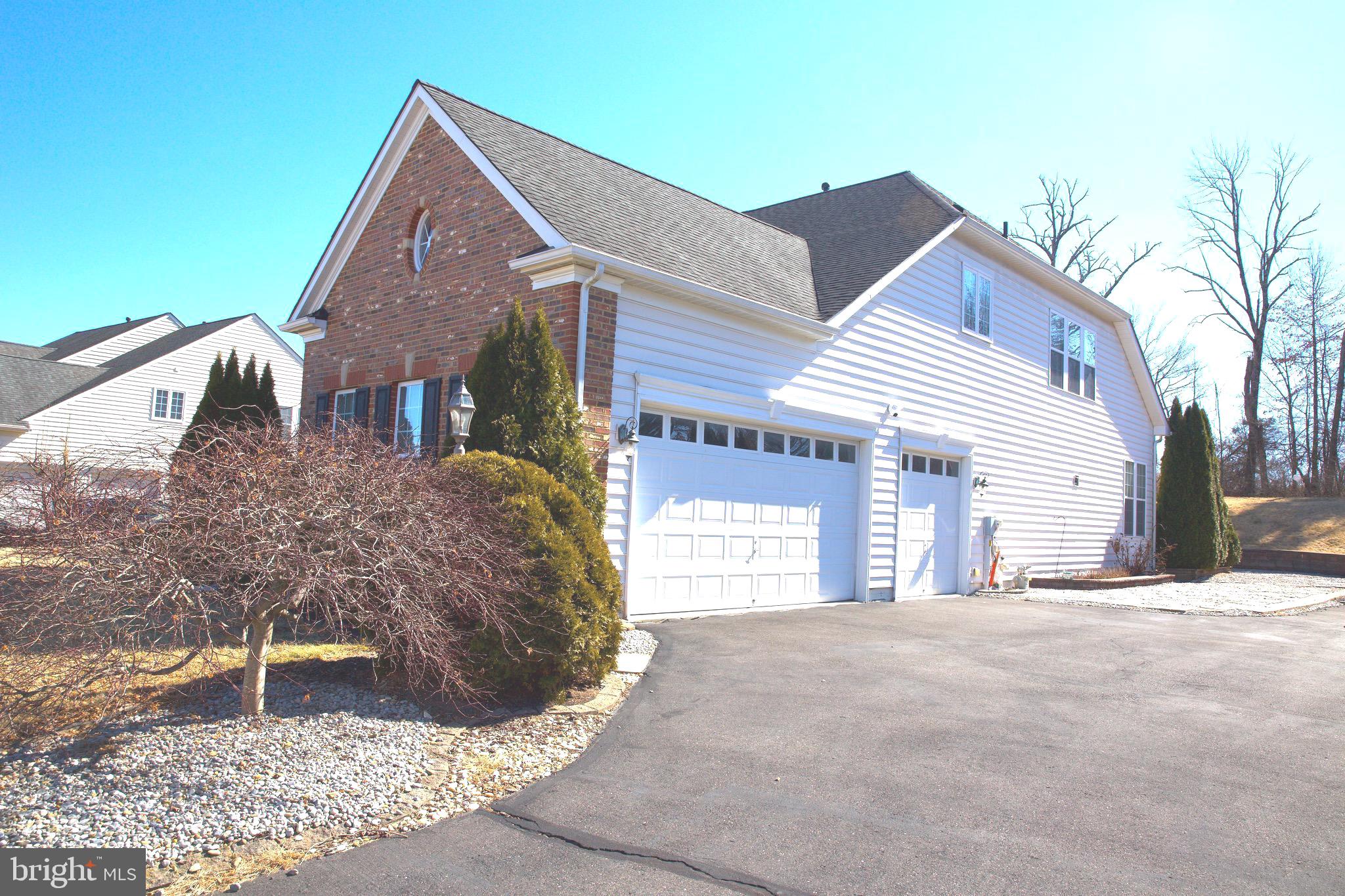 PARKSIDE ESTATES - Residential