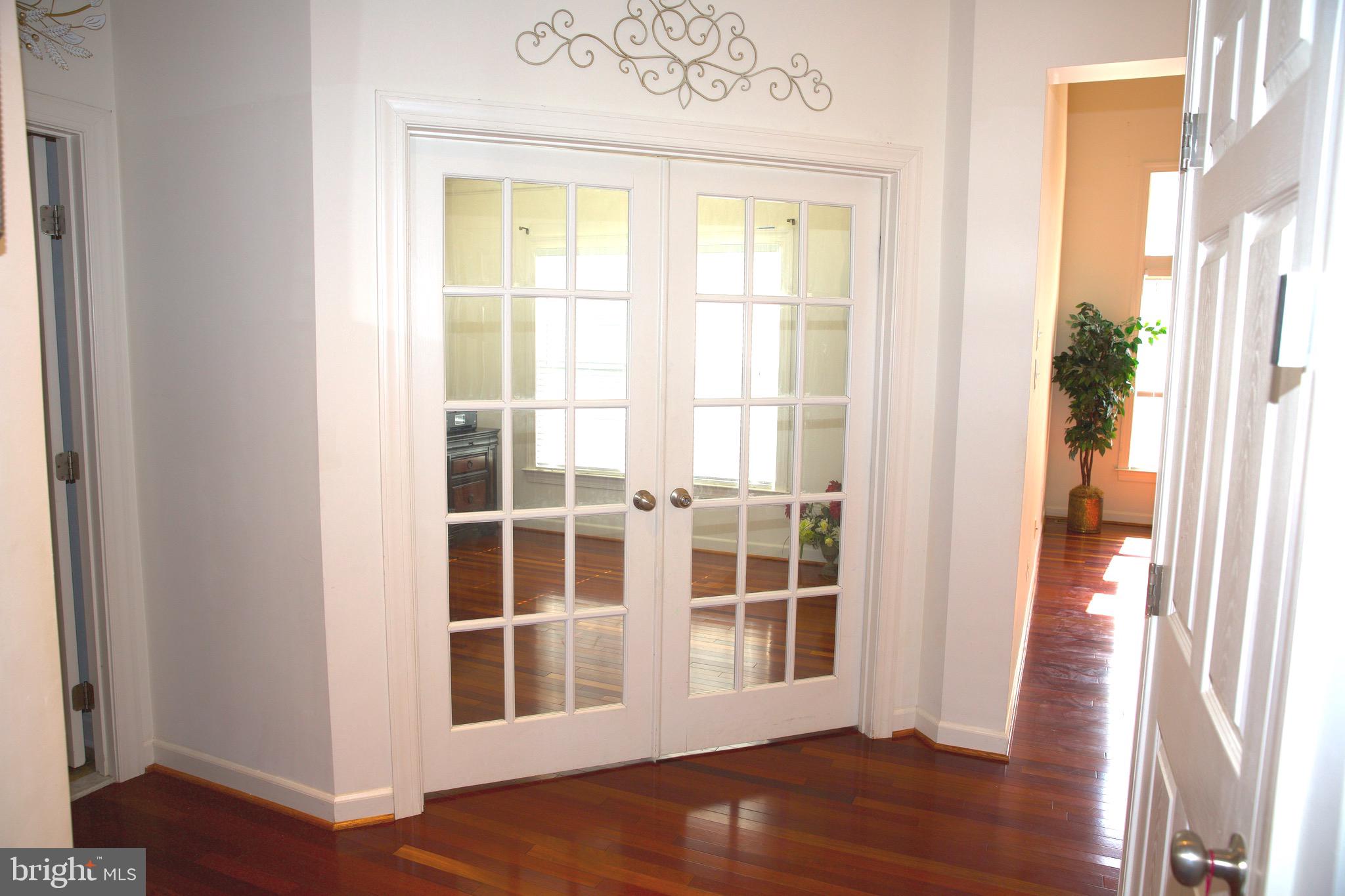 PARKSIDE ESTATES - Residential