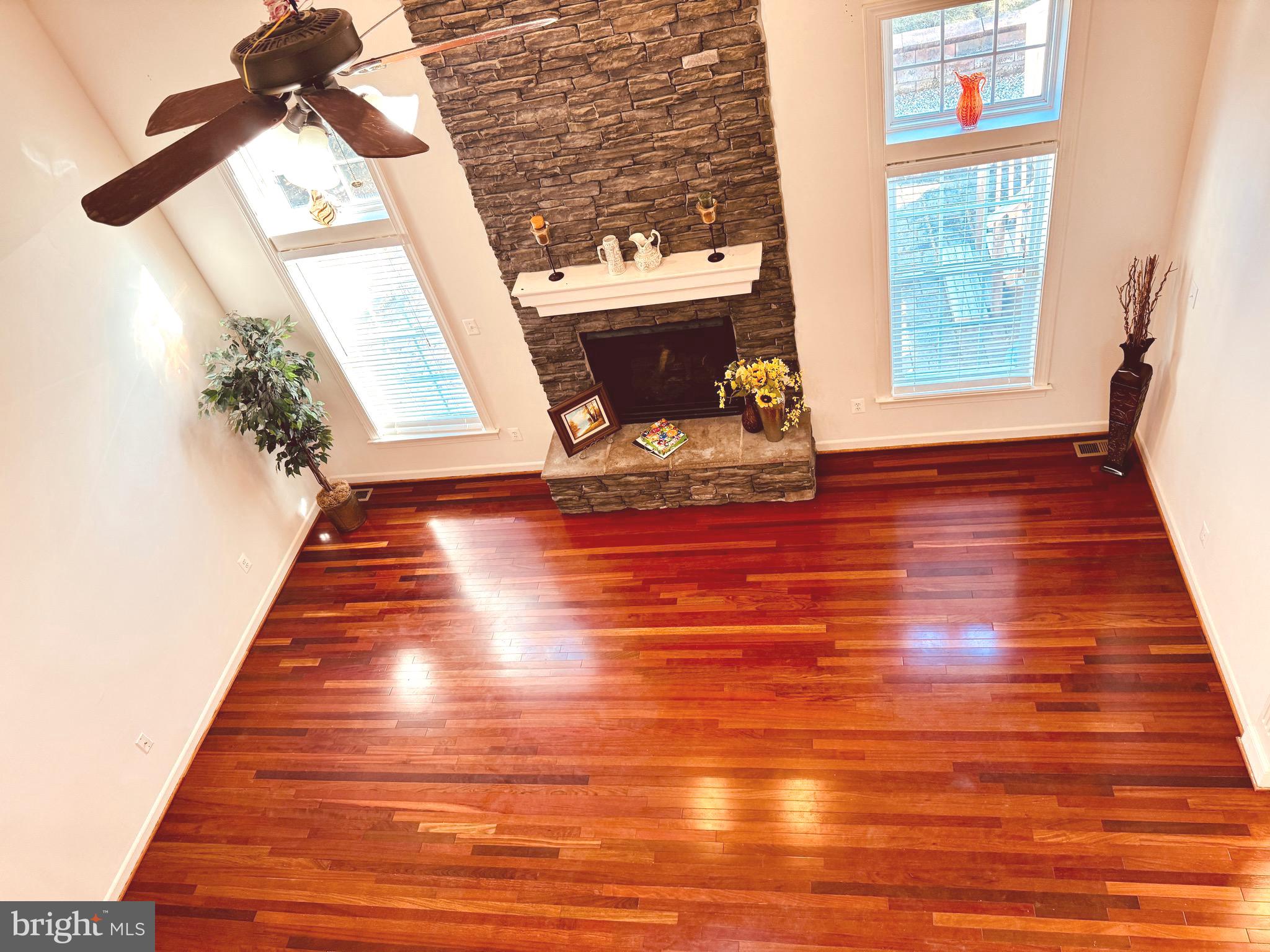 PARKSIDE ESTATES - Residential