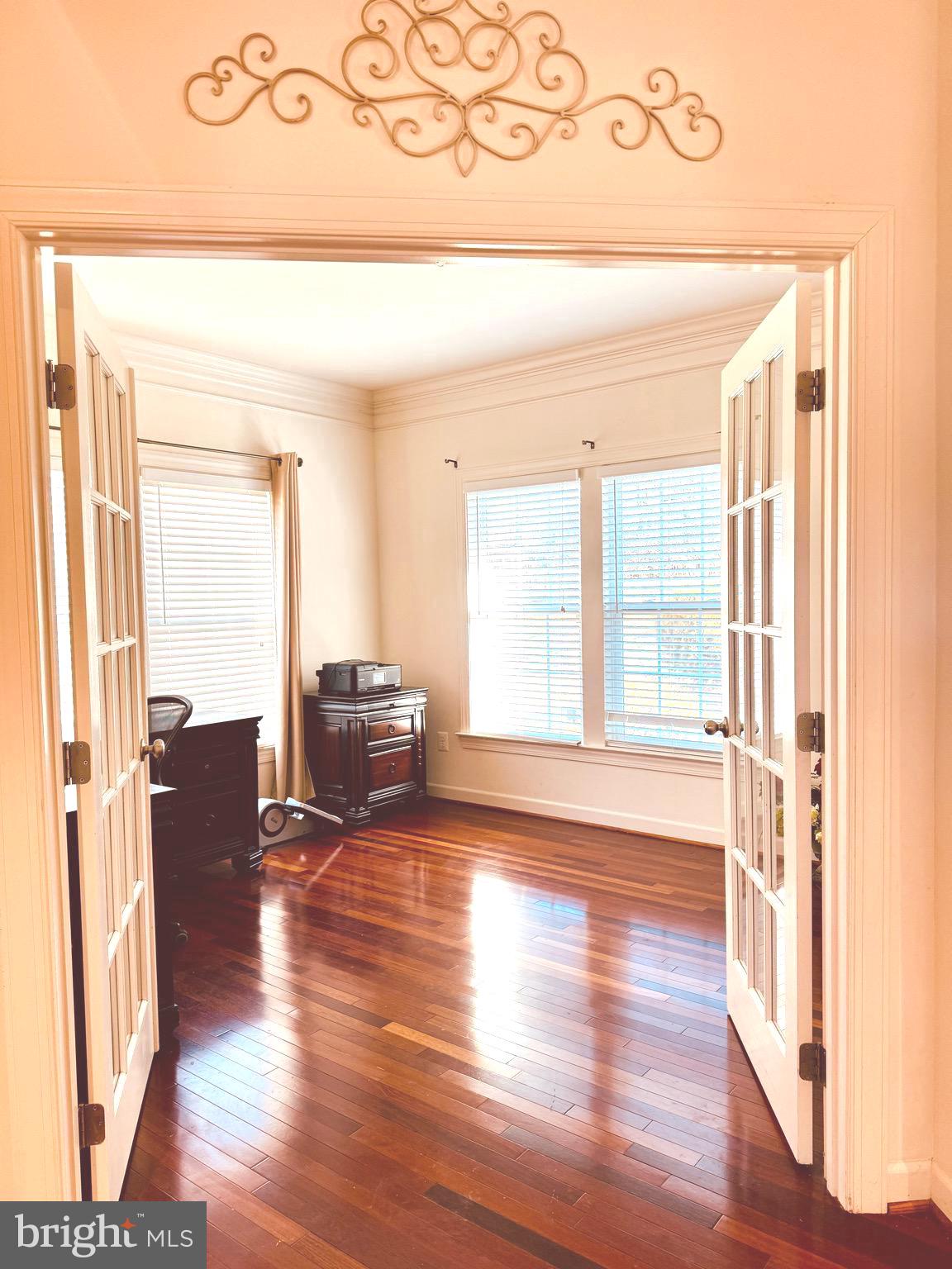 PARKSIDE ESTATES - Residential