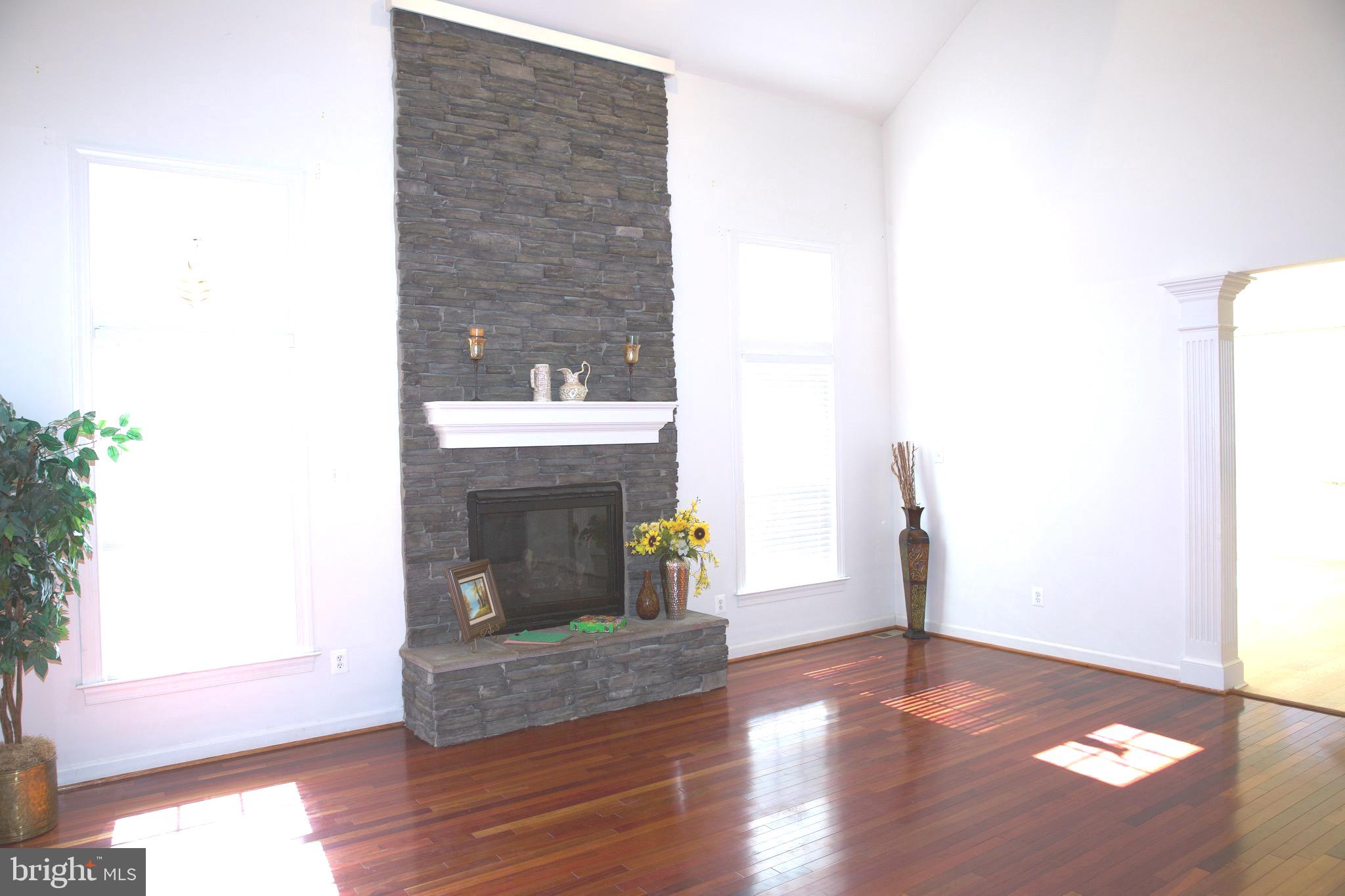 PARKSIDE ESTATES - Residential