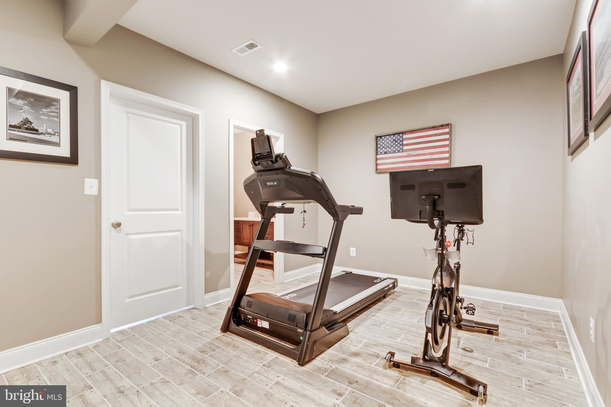 DOMINION VALLEY - Residential