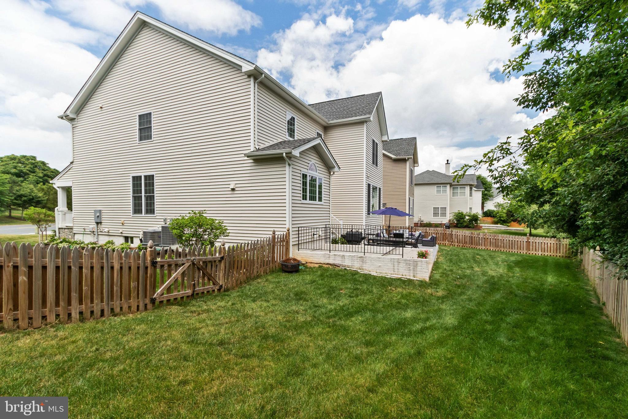 DOMINION VALLEY - Residential