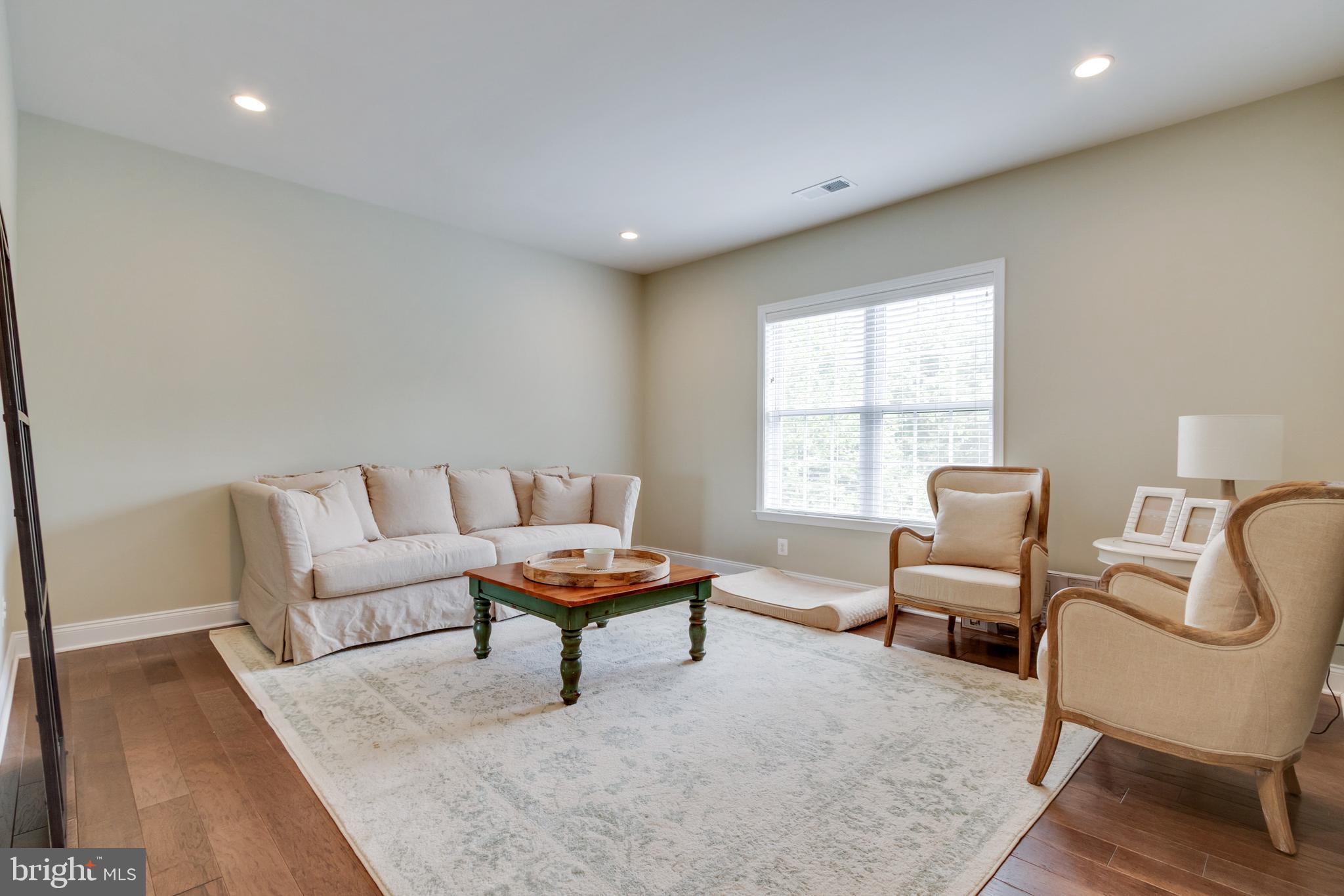 DOMINION VALLEY - Residential