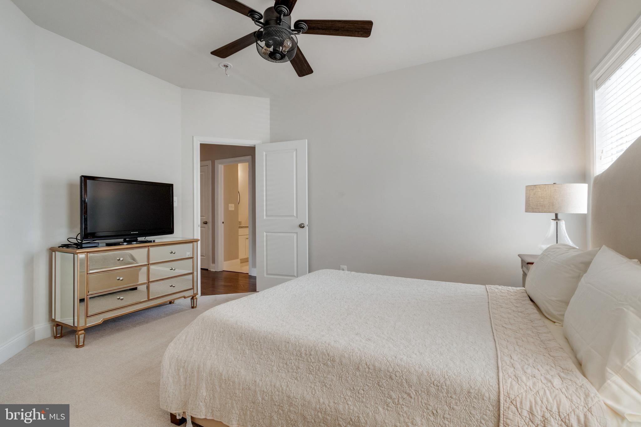 DOMINION VALLEY - Residential