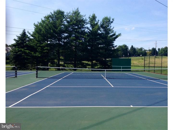 EXTON STATION - Residential