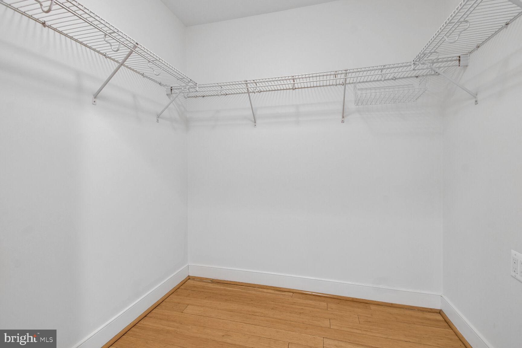 WEST END - Residential Lease