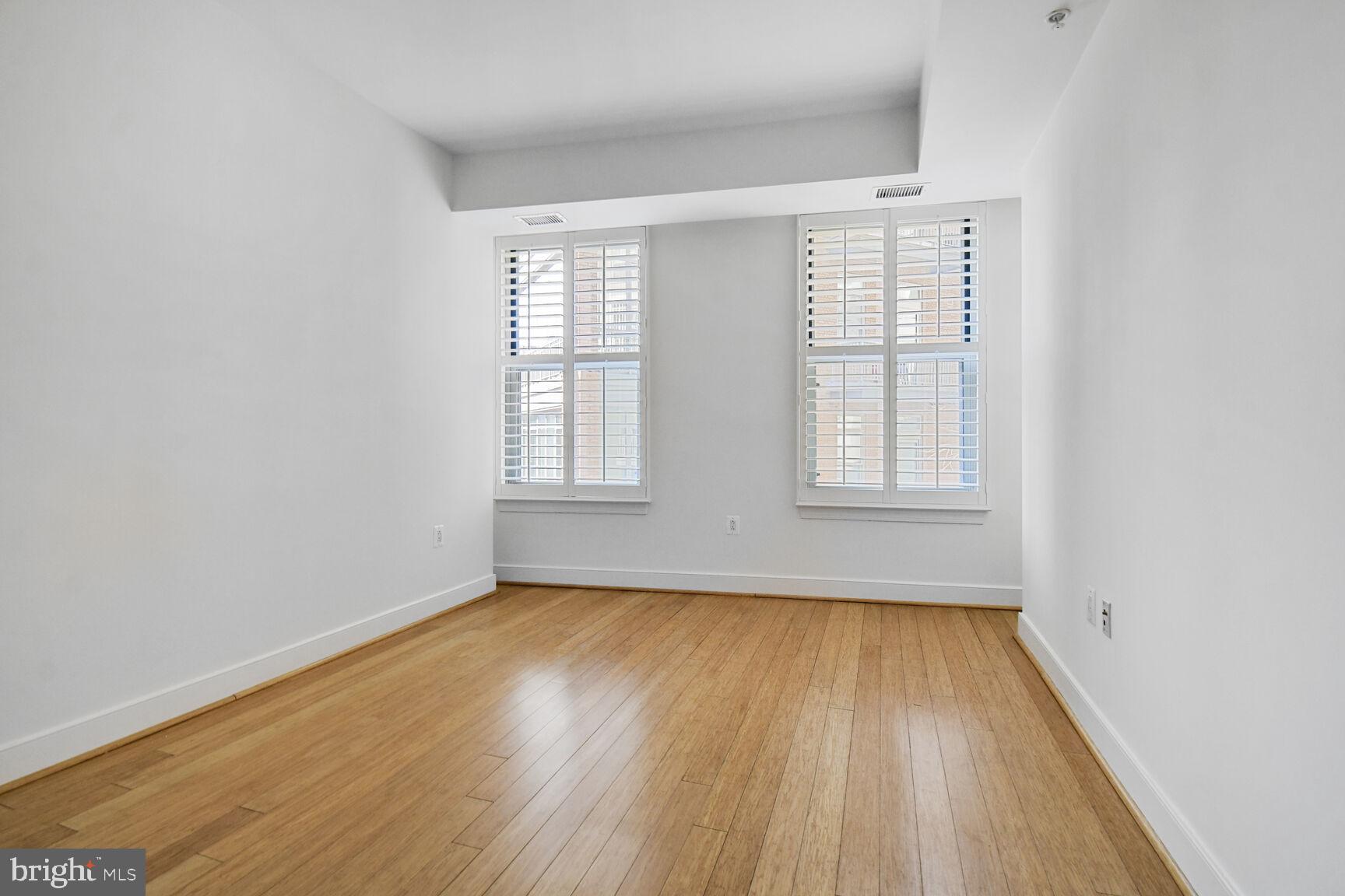 WEST END - Residential Lease