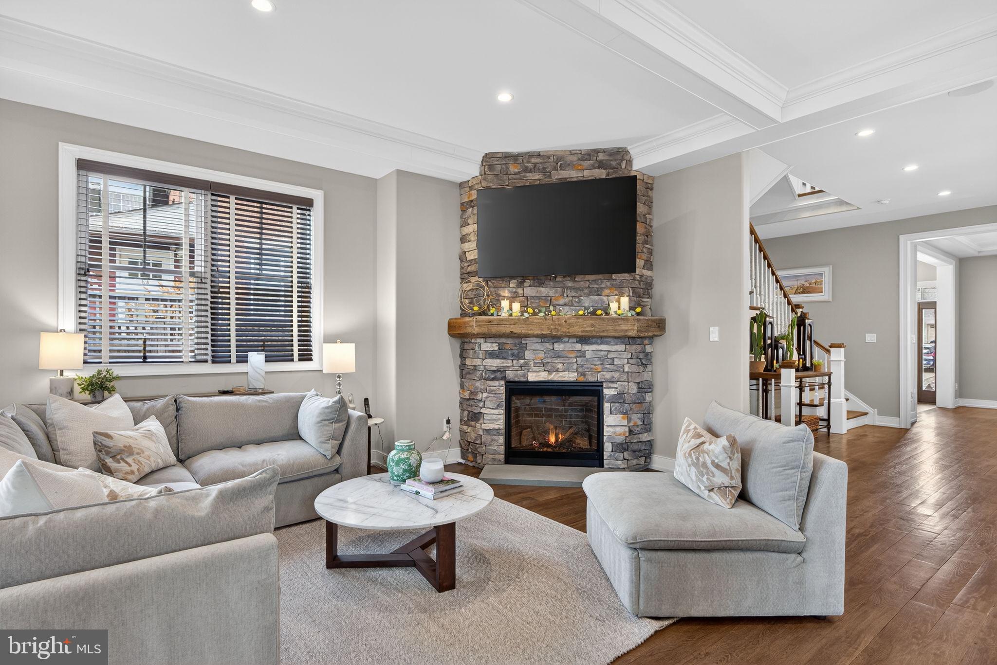 DOYLESTOWN BORO - Residential