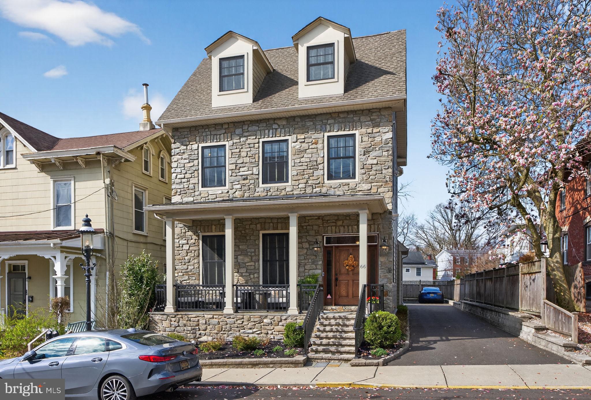 DOYLESTOWN BORO - Residential