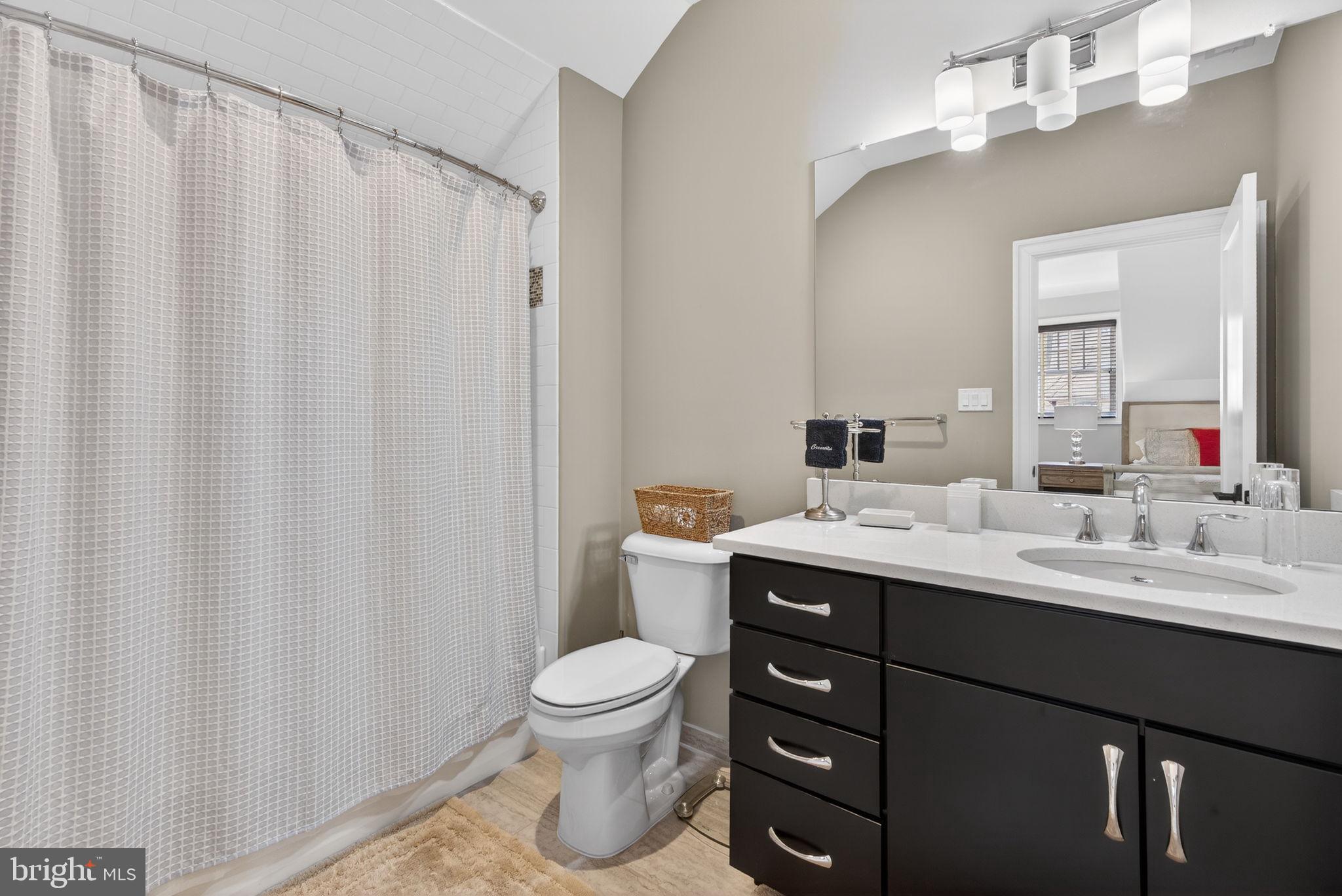 DOYLESTOWN BORO - Residential