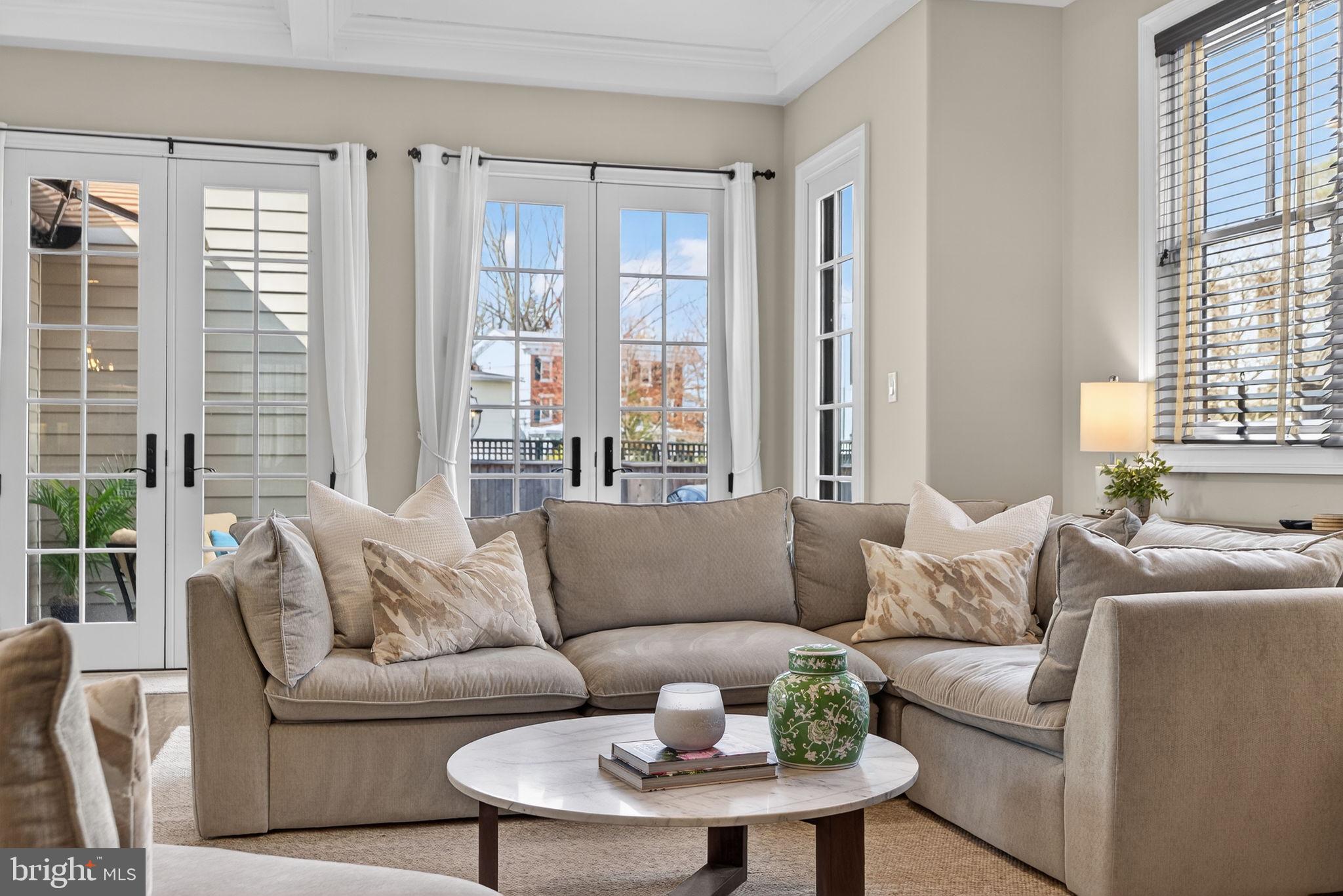 DOYLESTOWN BORO - Residential