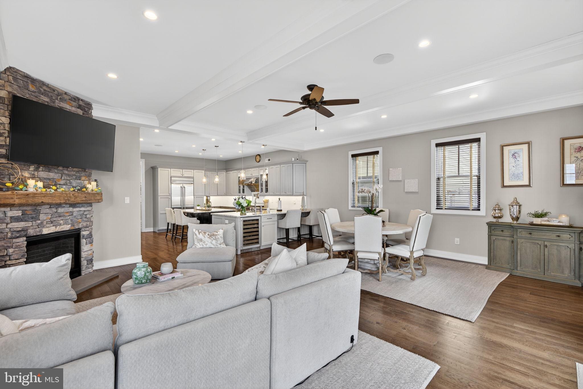 DOYLESTOWN BORO - Residential