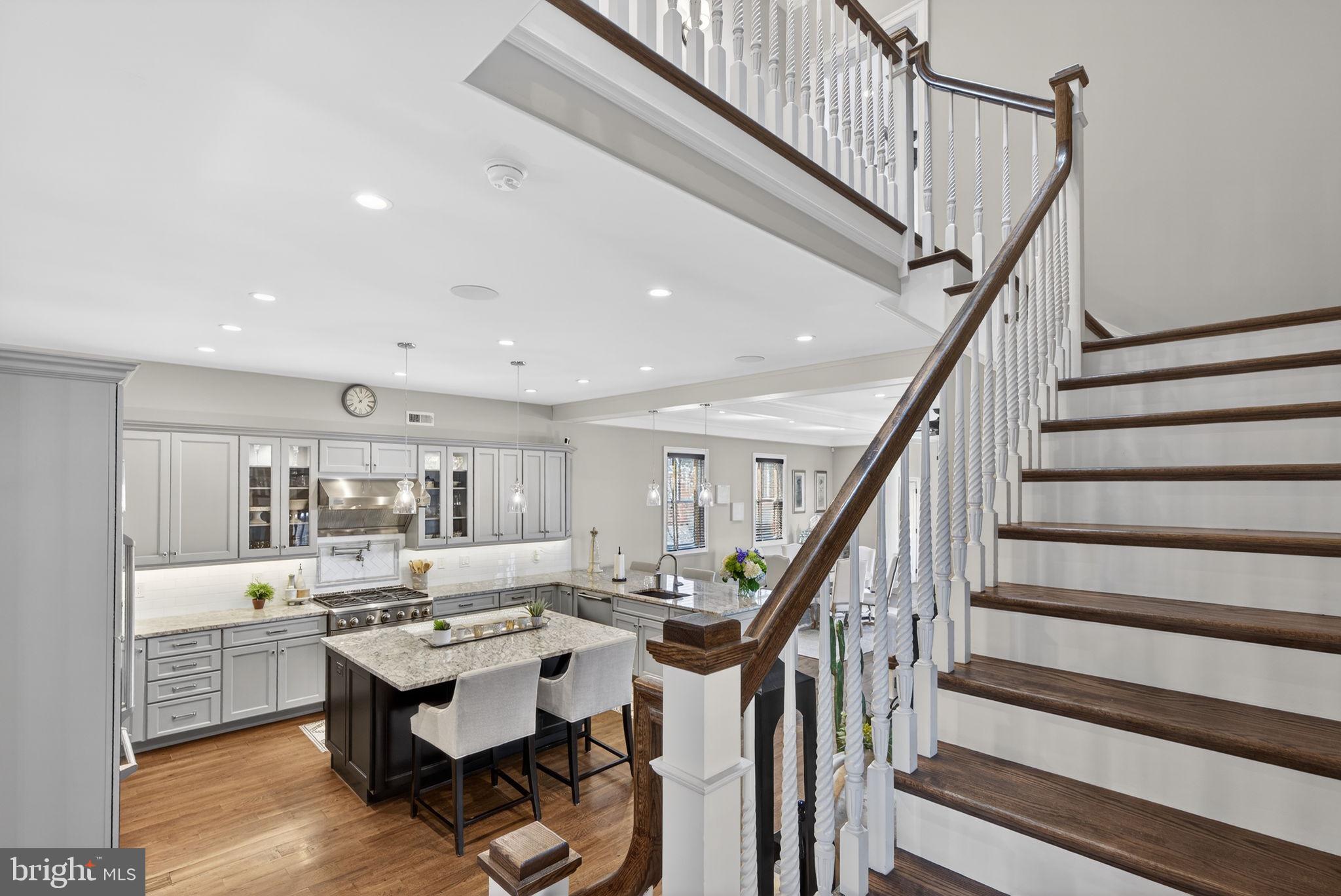 DOYLESTOWN BORO - Residential