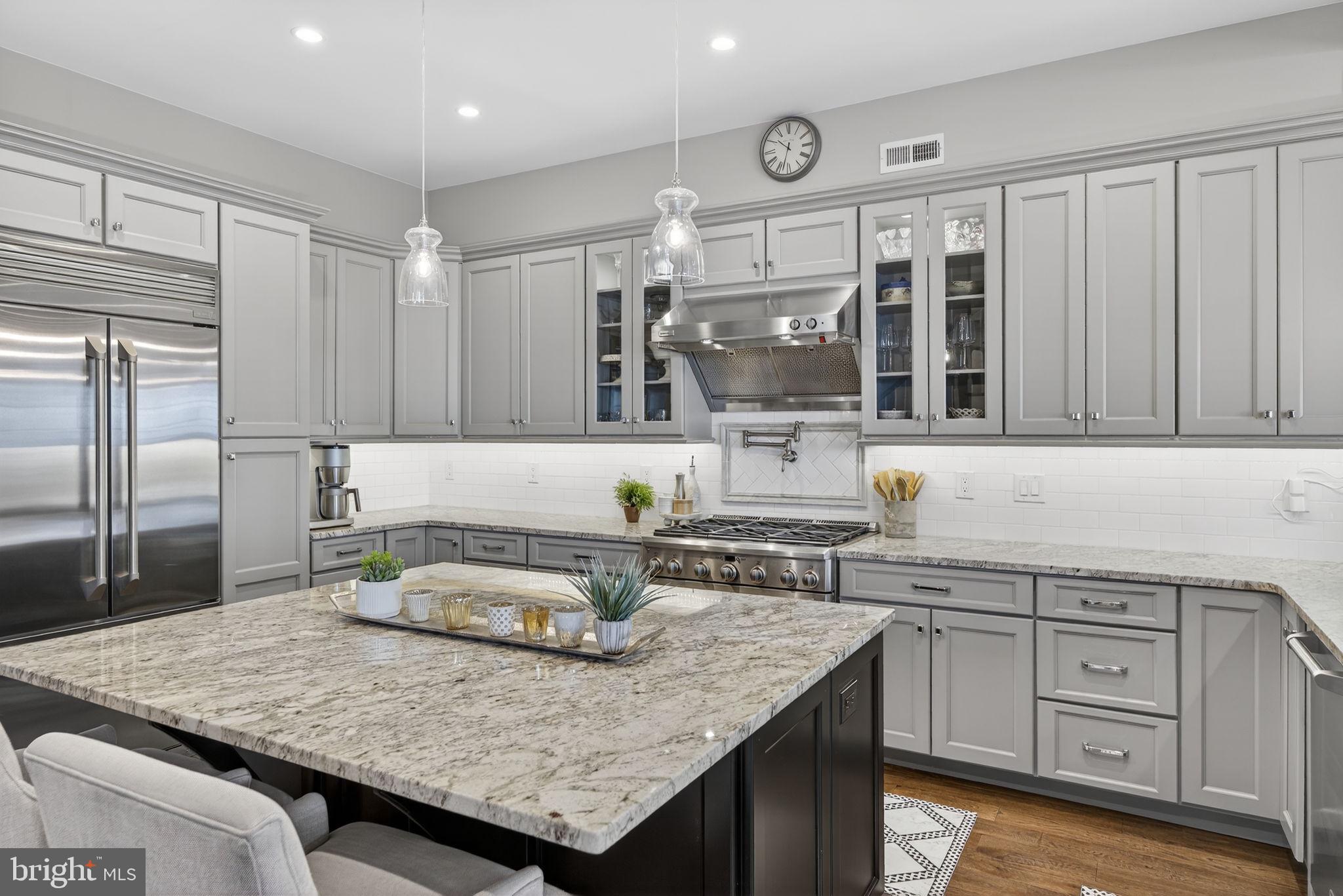 DOYLESTOWN BORO - Residential