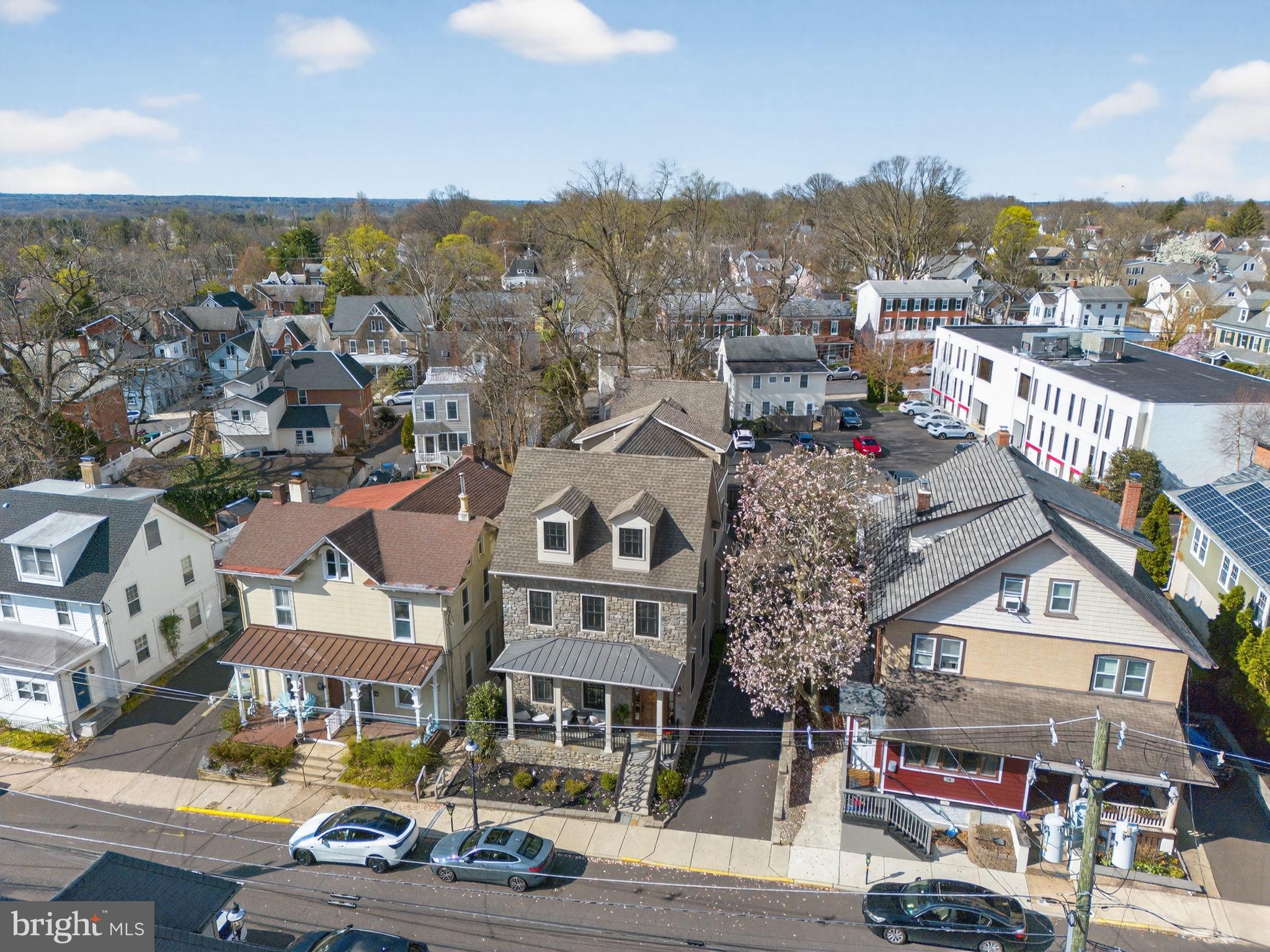 DOYLESTOWN BORO - Residential