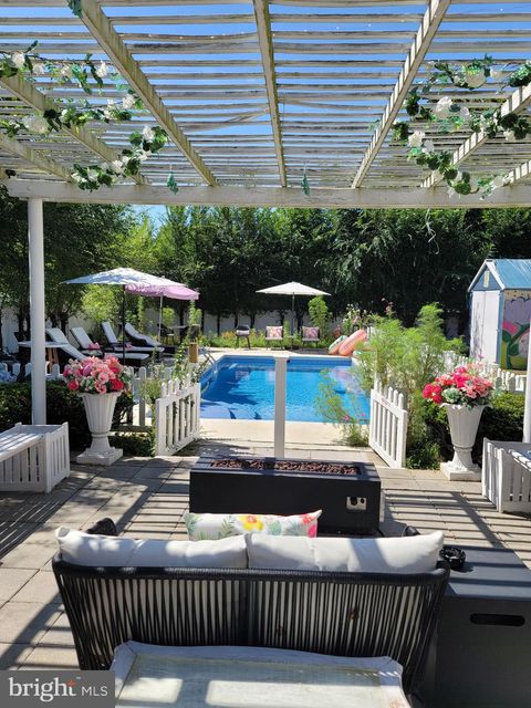 24 ESTATE ROAD LUMBERTON NJ 08048