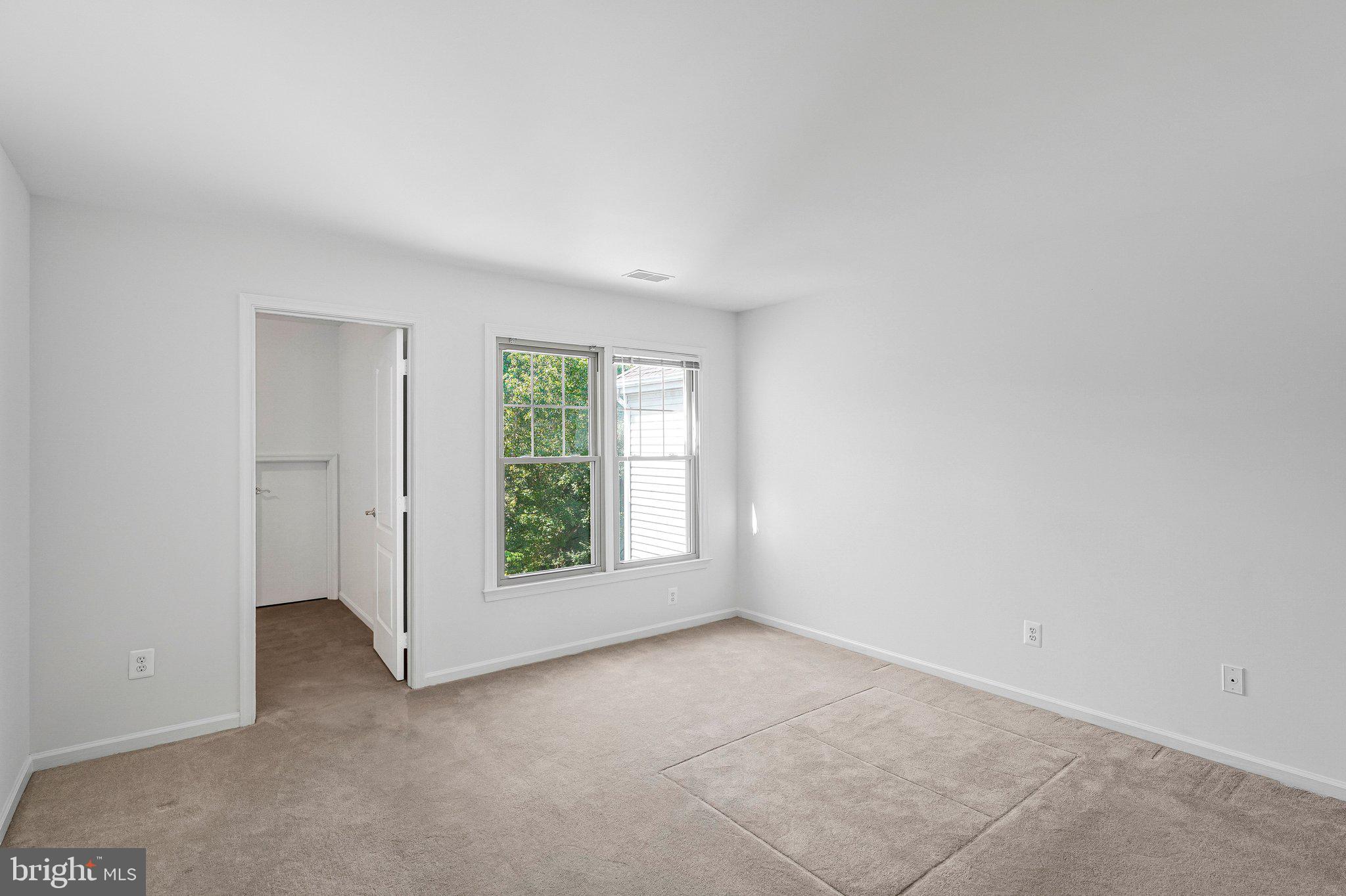 EDGEMOORE - Residential