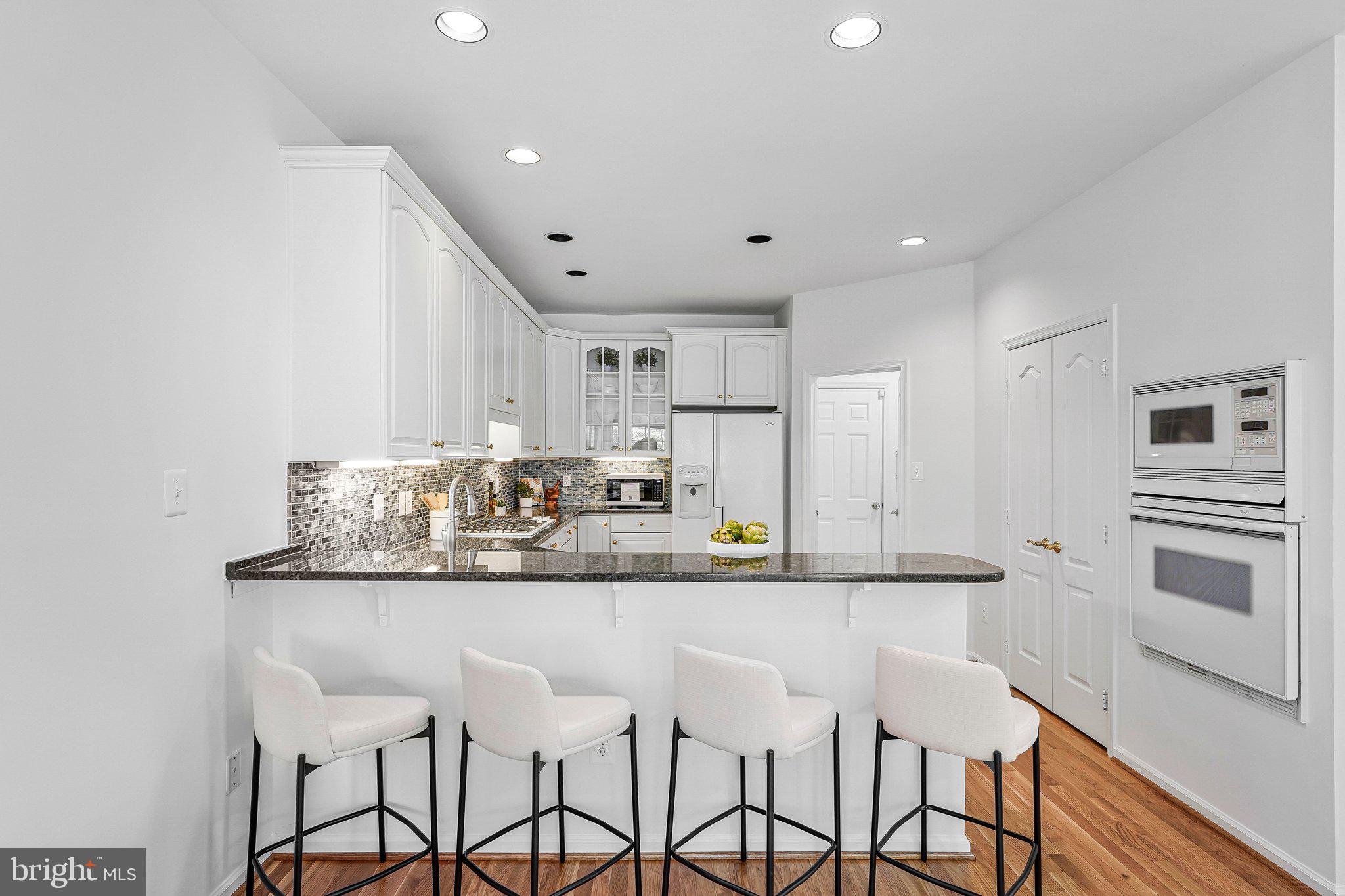 EDGEMOORE - Residential