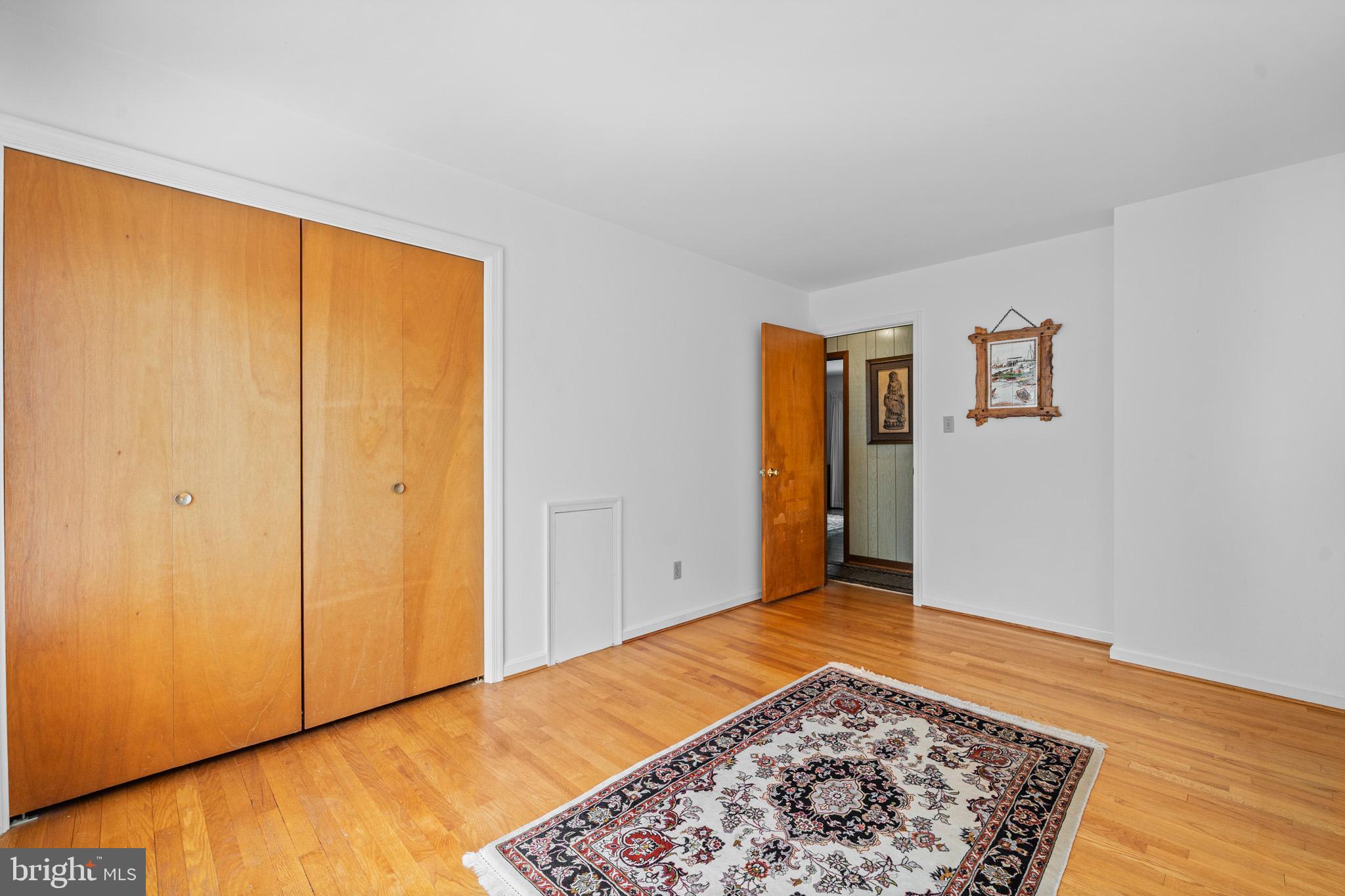 ESPERANZA FARMS - Residential