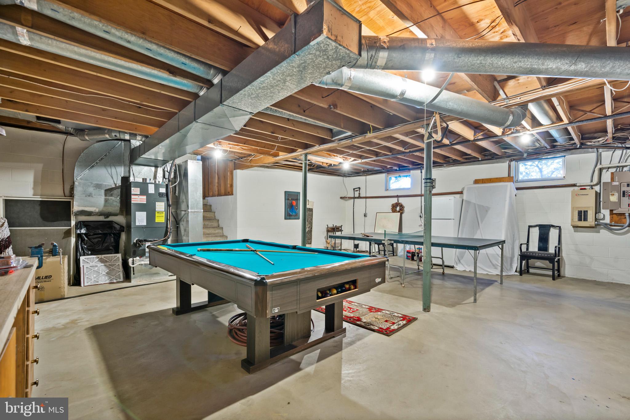 ESPERANZA FARMS - Residential