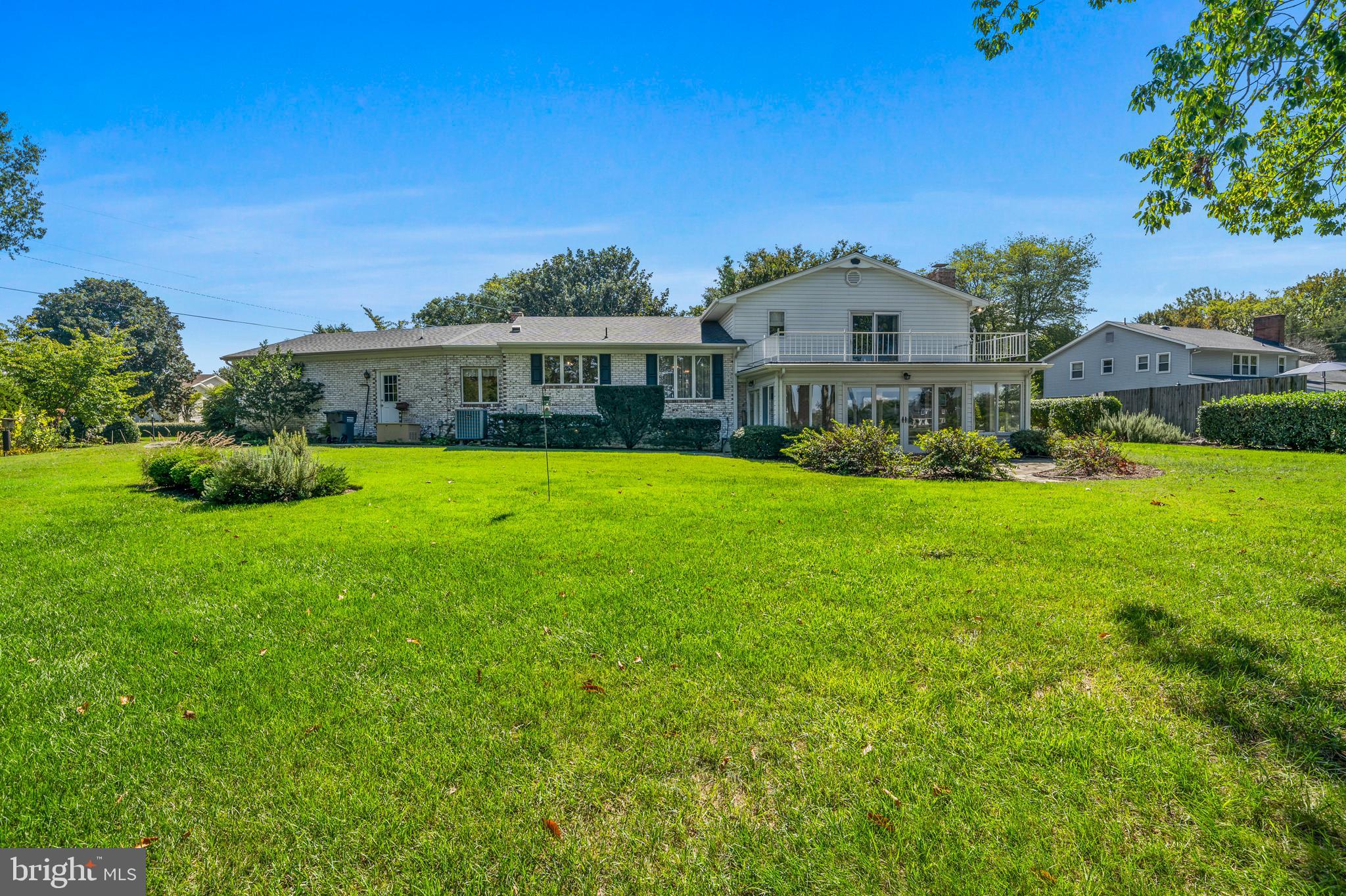 ESPERANZA FARMS - Residential