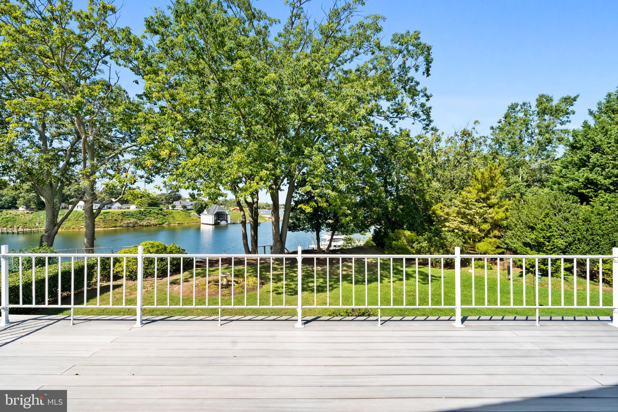 ESPERANZA FARMS - Residential