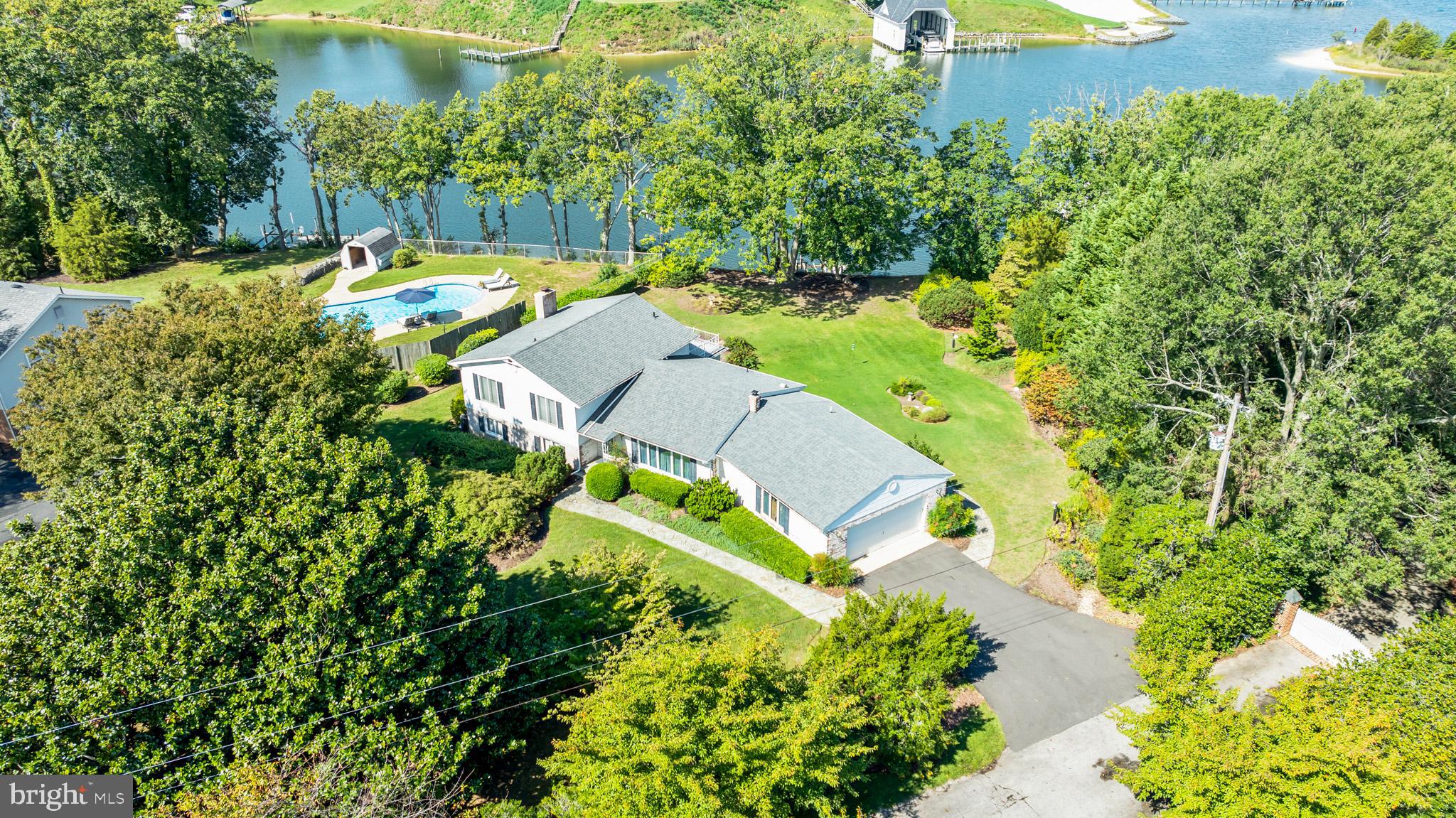 ESPERANZA FARMS - Residential