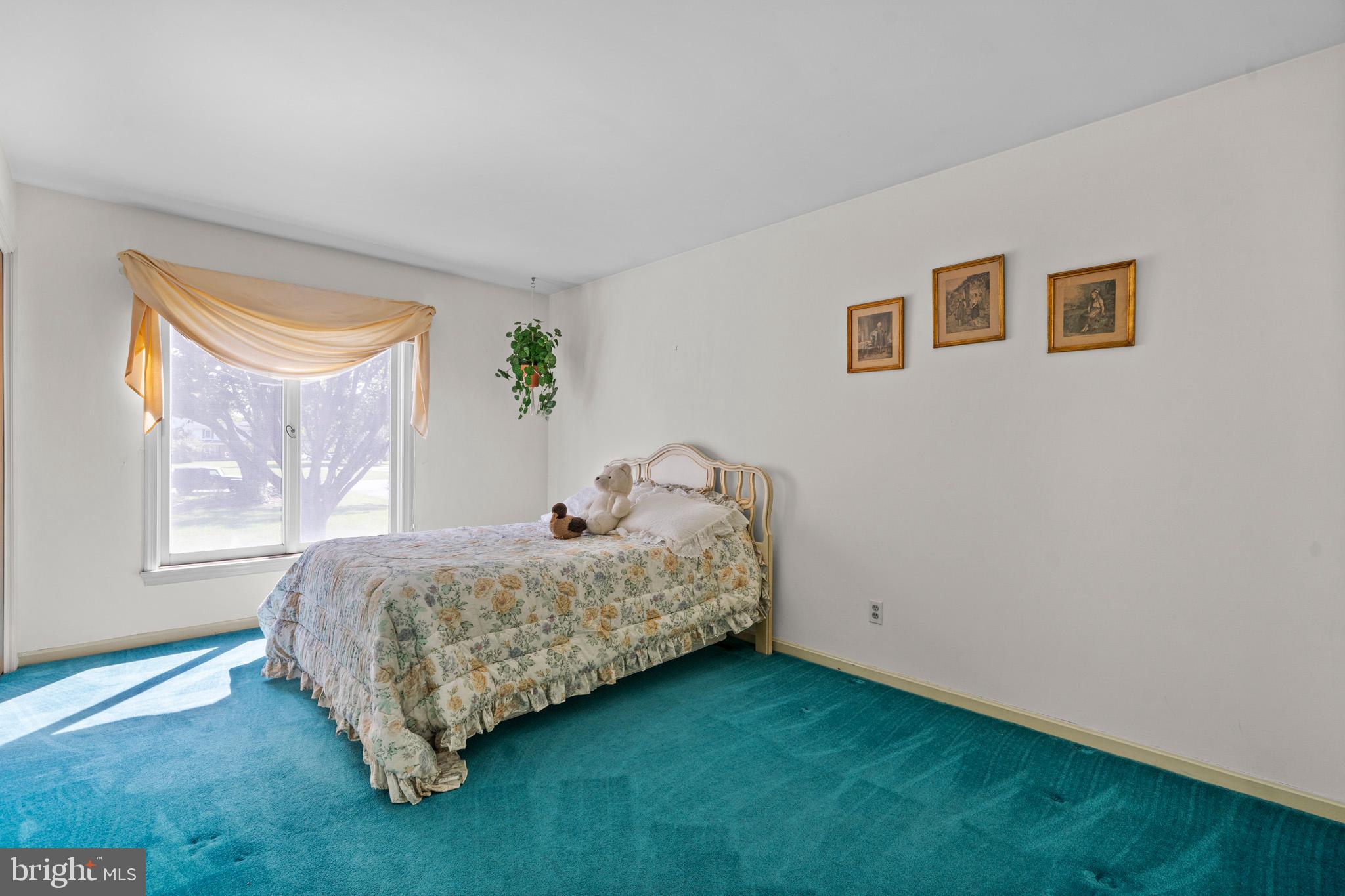 ESPERANZA FARMS - Residential