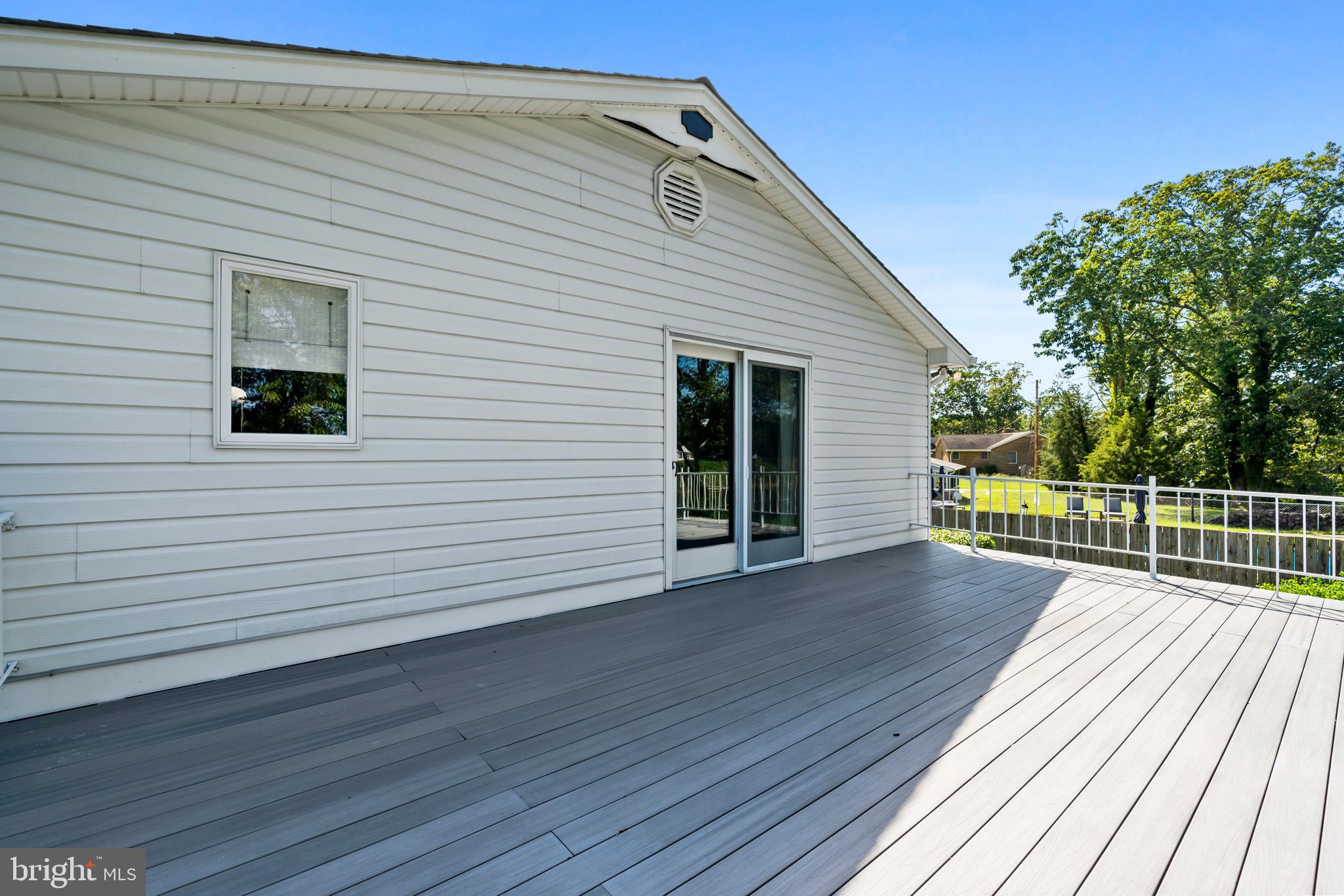 ESPERANZA FARMS - Residential