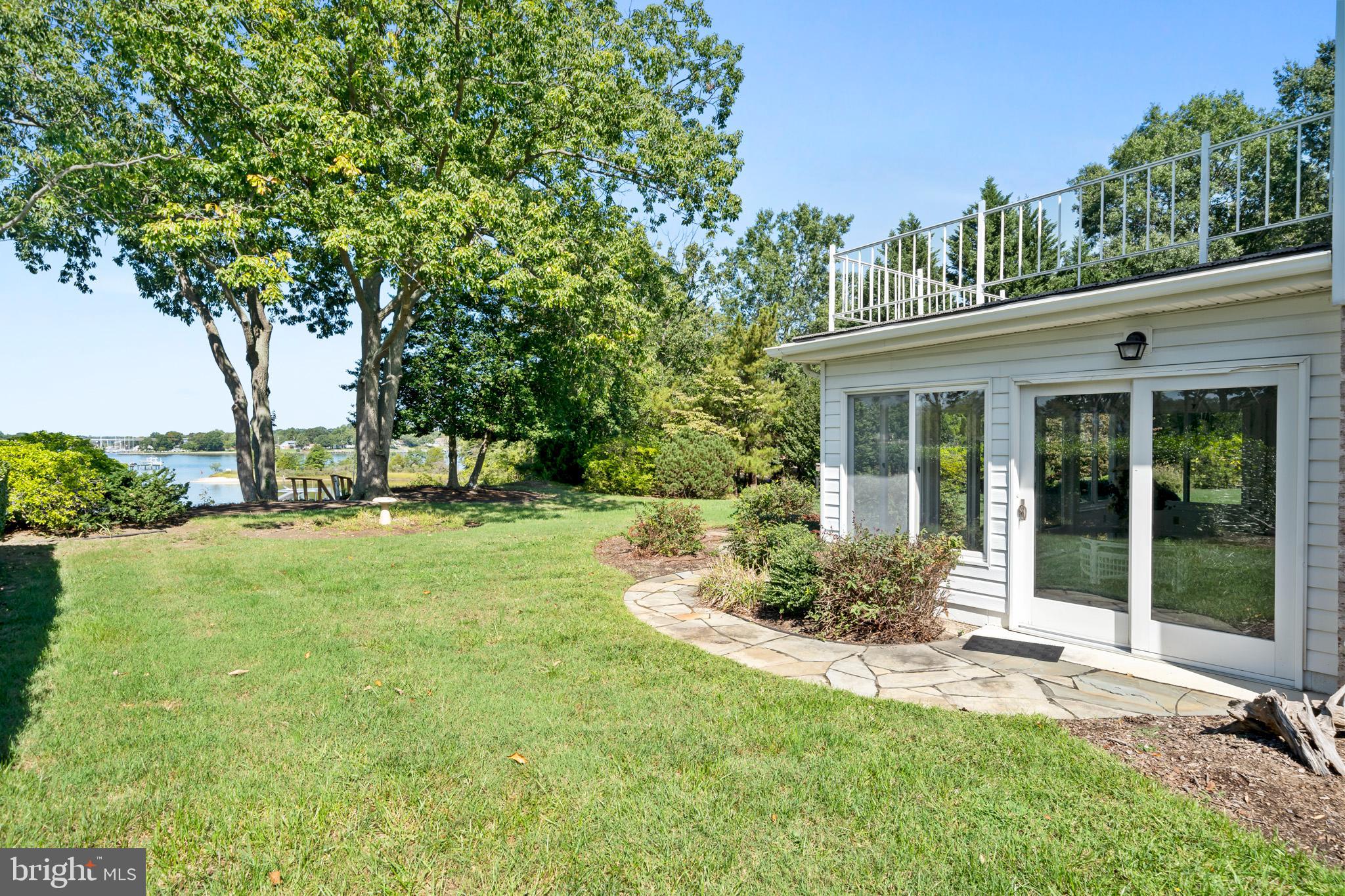 ESPERANZA FARMS - Residential