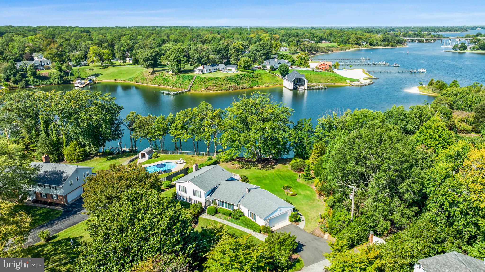 ESPERANZA FARMS - Residential