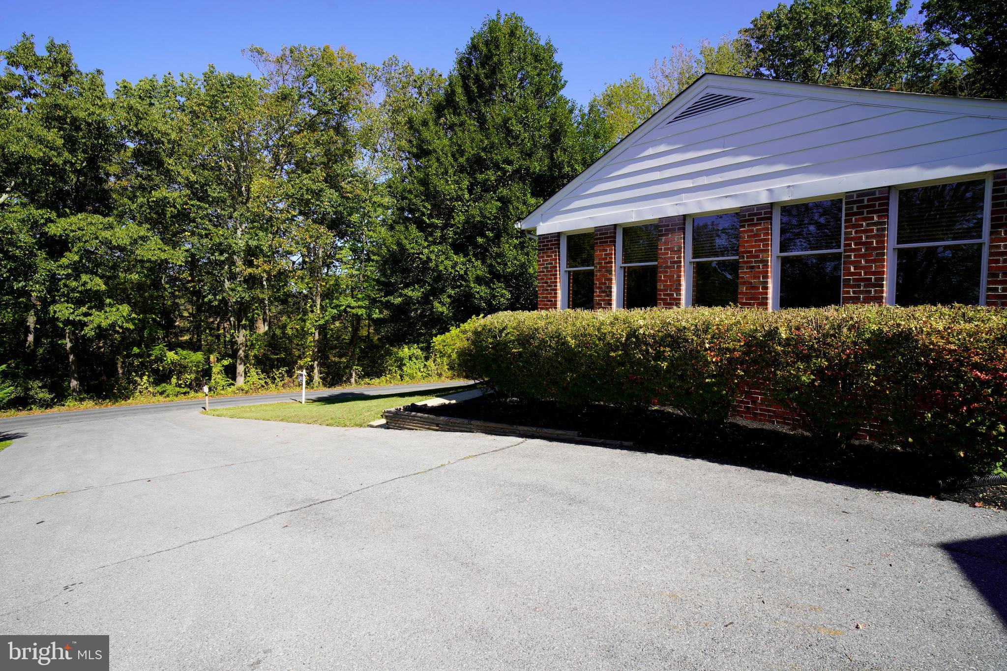 DAMASCUS OUTSIDE - Residential