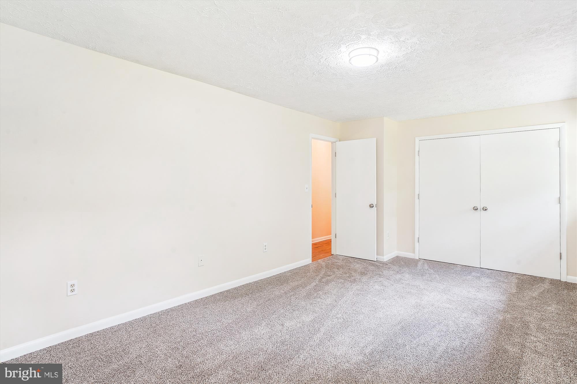 DAMASCUS OUTSIDE - Residential