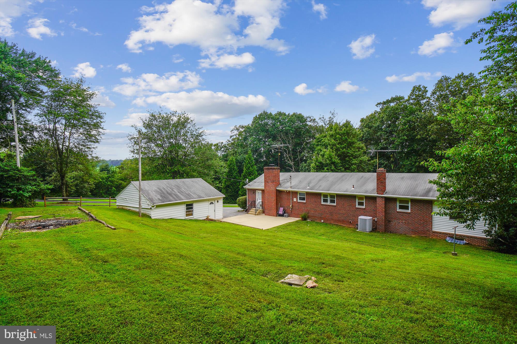 DAMASCUS OUTSIDE - Residential