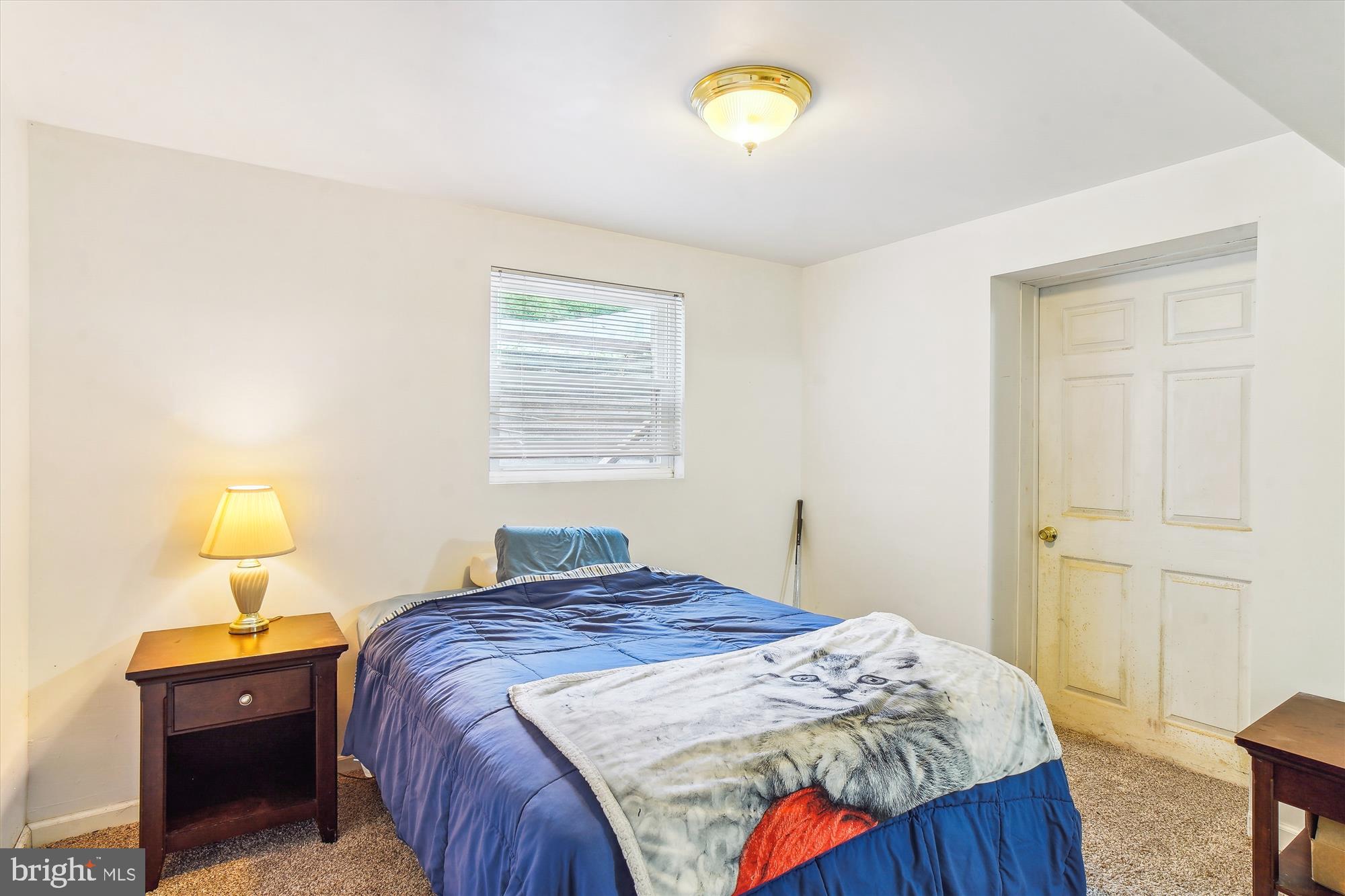 DAMASCUS OUTSIDE - Residential