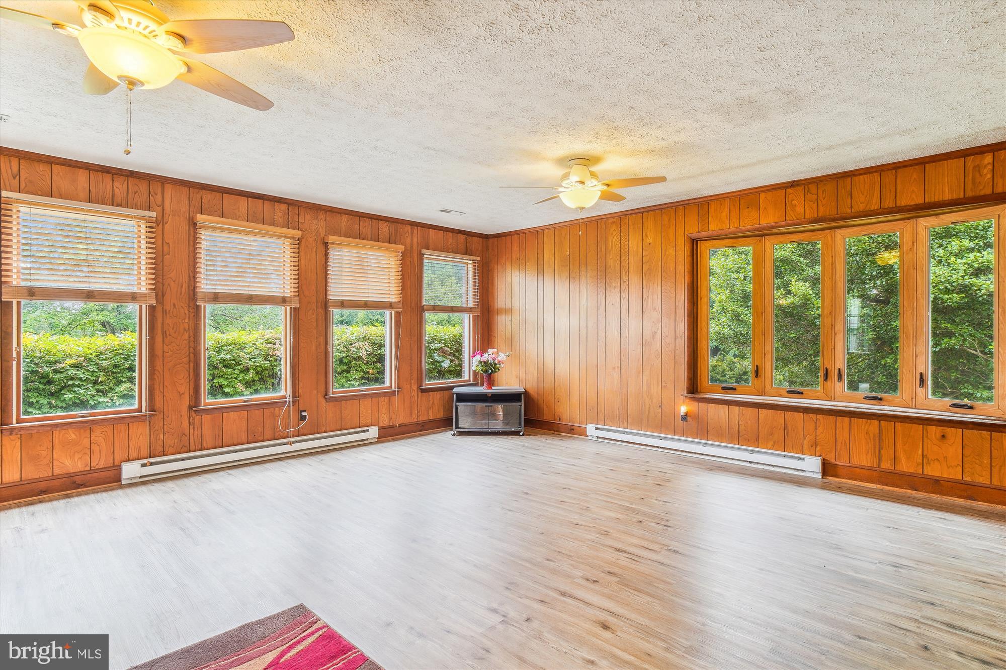 DAMASCUS OUTSIDE - Residential